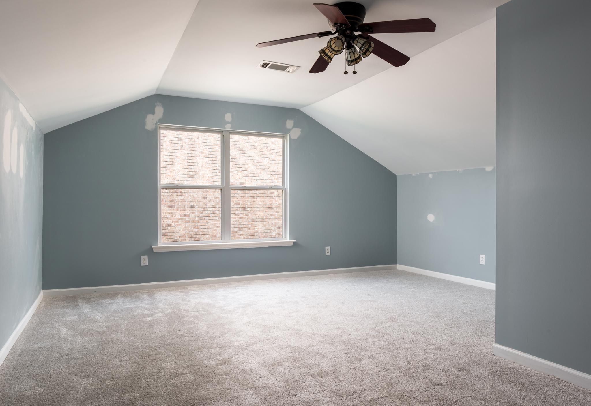 1018 Aenon Cir Property Photo 24