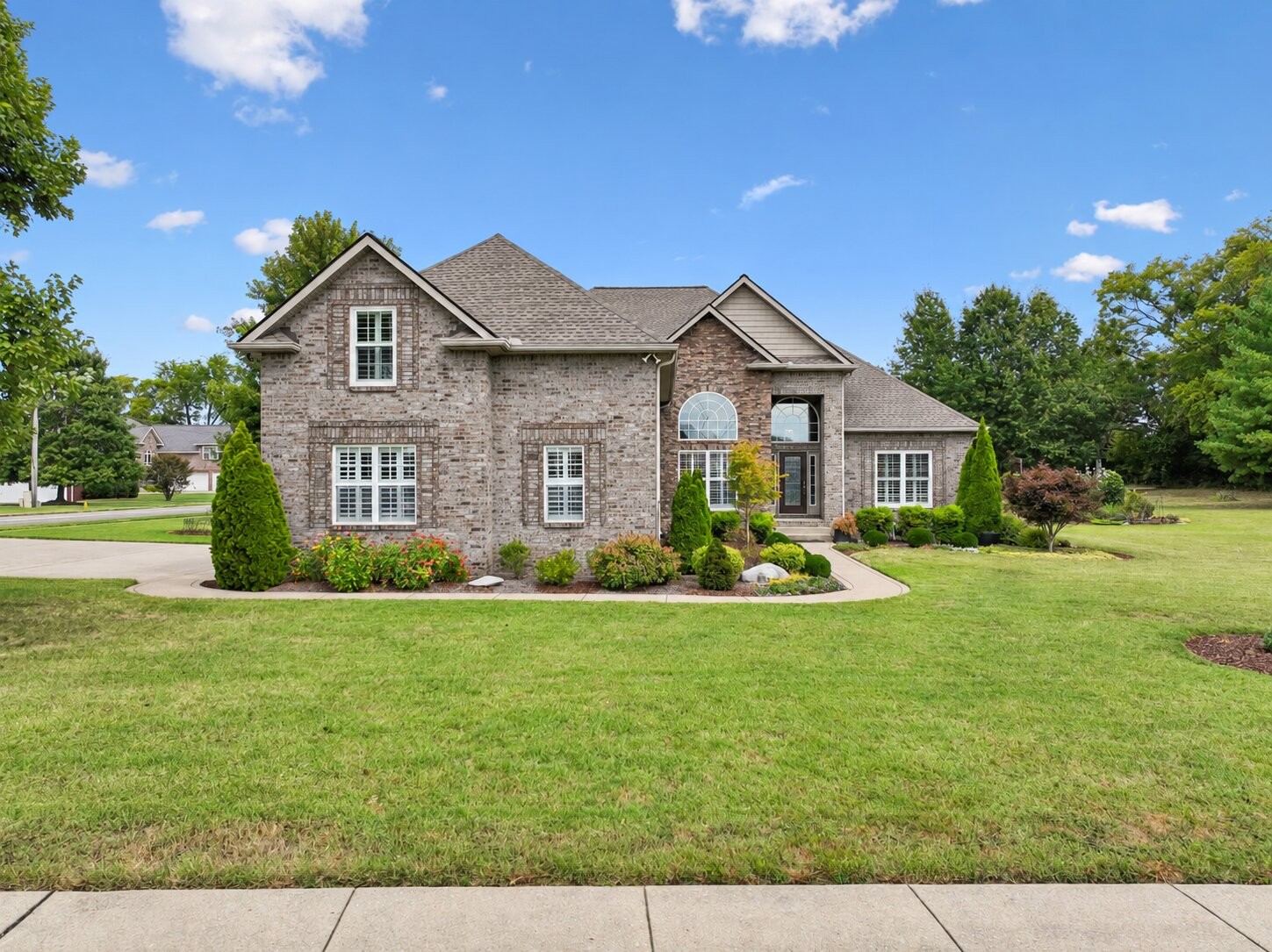 1019 Blue Jay Way Property Photo 1