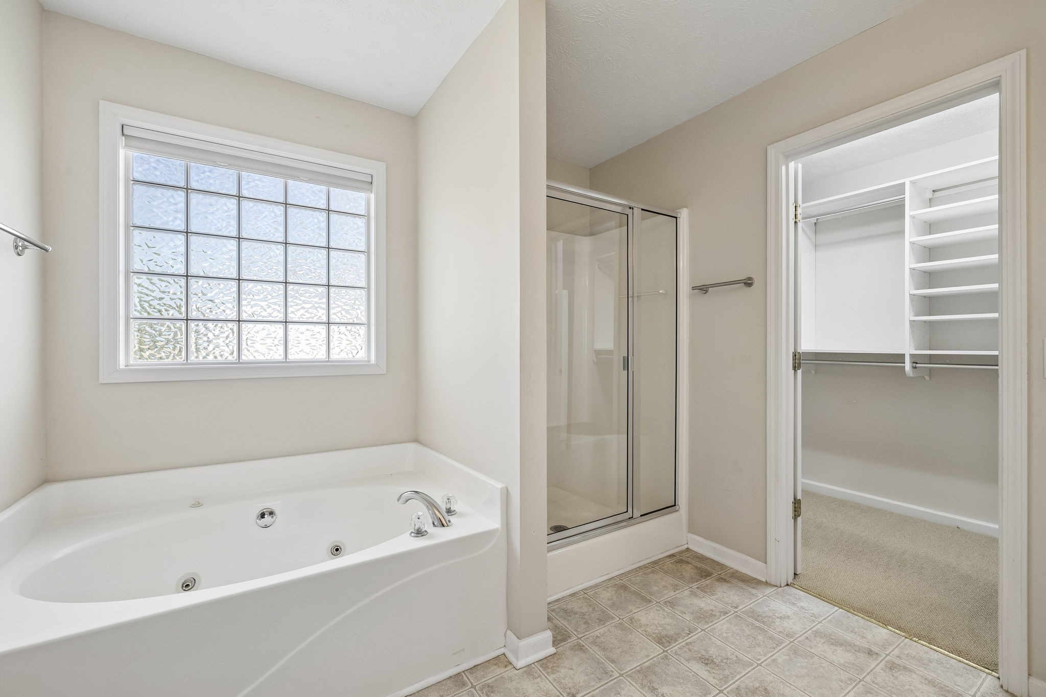 990 Chesire Way Property Photo 25