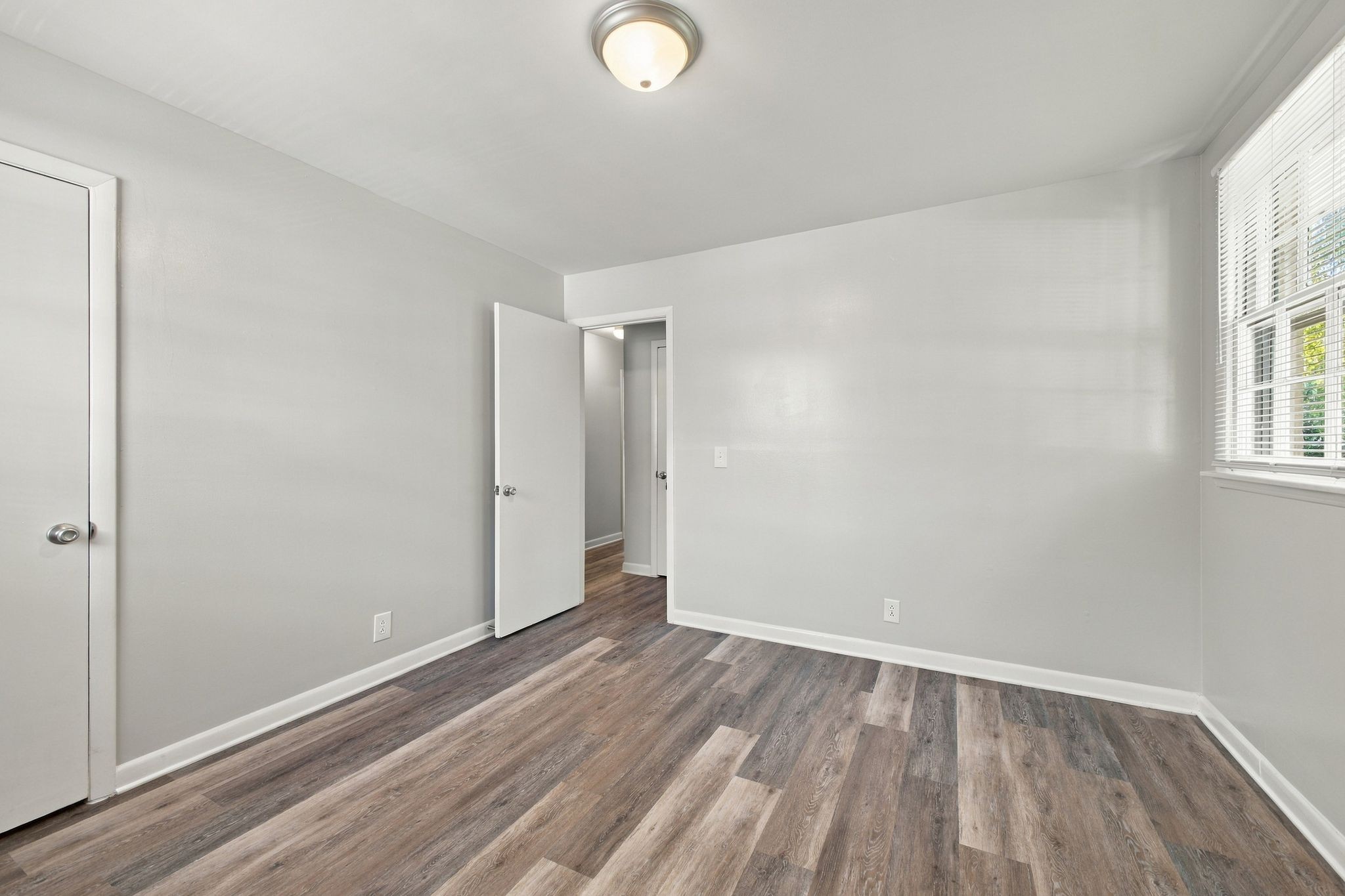 129 Karen Ray Ct Property Photo 17