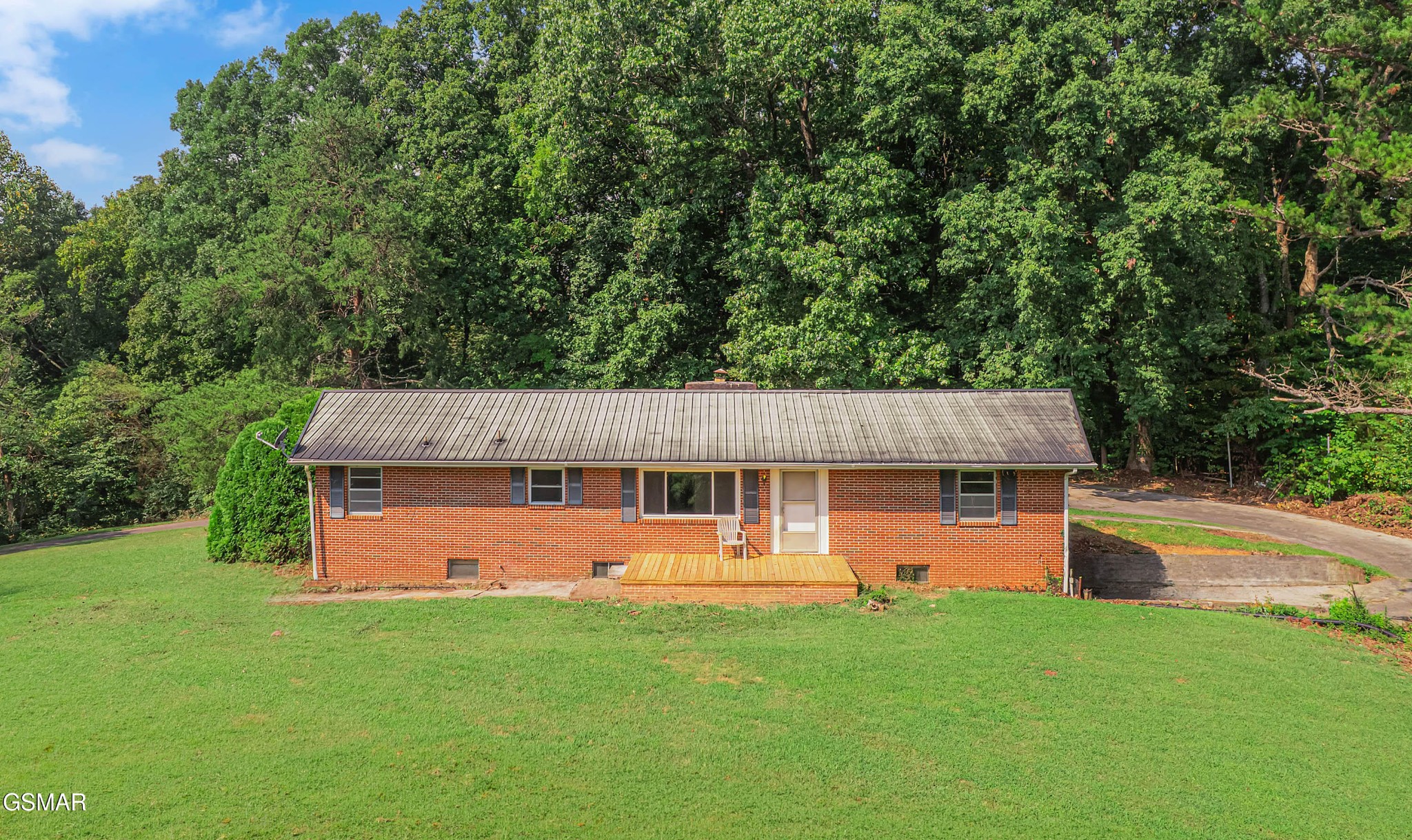 3246 Proffitt Heights Drive Property Photo 1