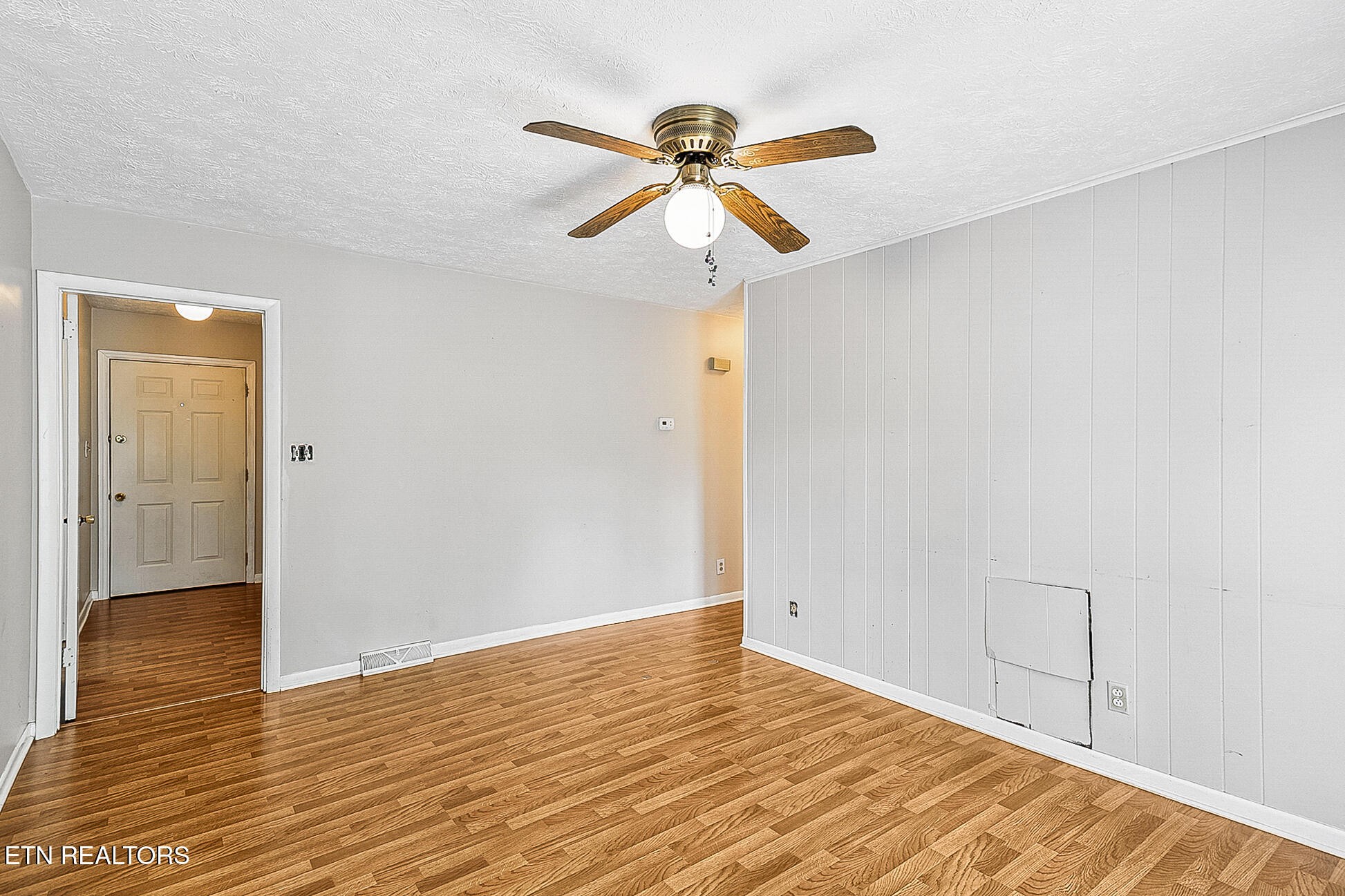 7518 Washington Pike Property Photo 9