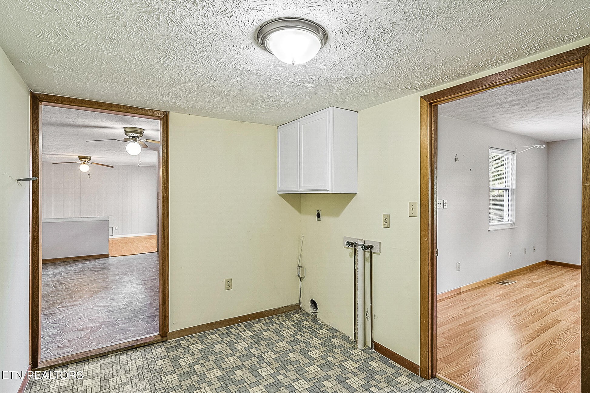 7518 Washington Pike Property Photo 15