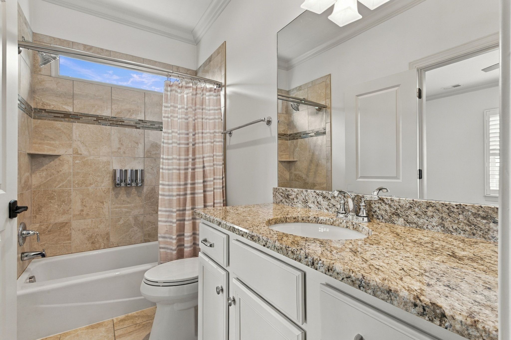 1647 Valle Verde Dr Property Photo 41