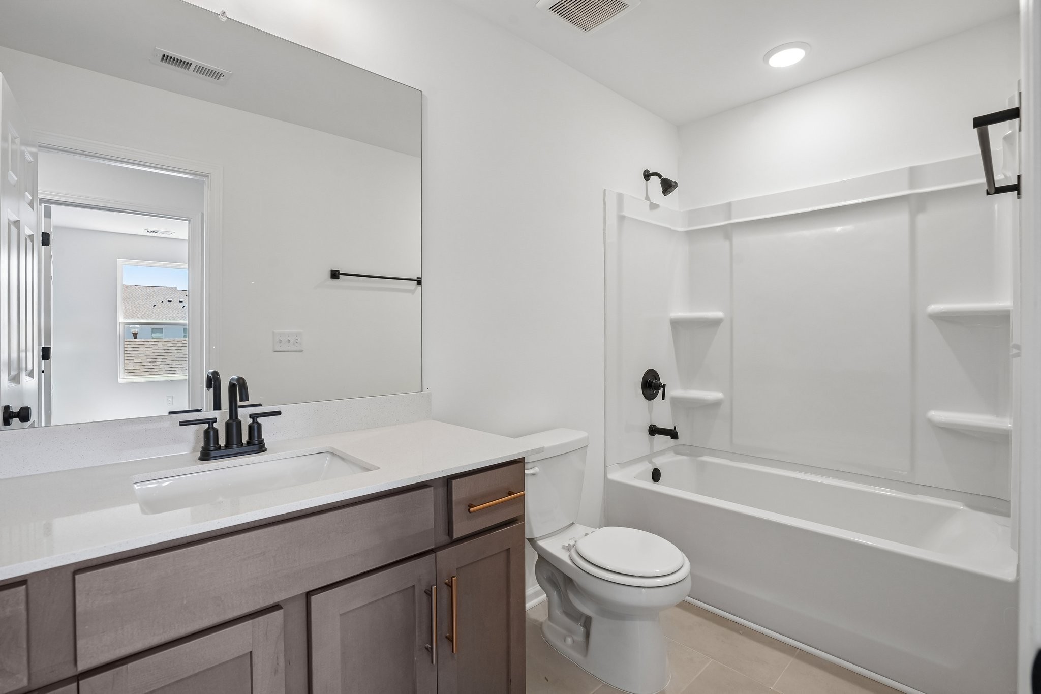 2900 Suzanne Landon Dr Property Photo 16
