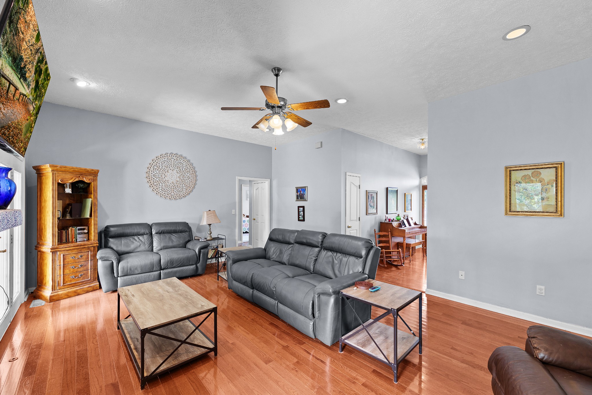 315 Masters Dr Property Photo 8