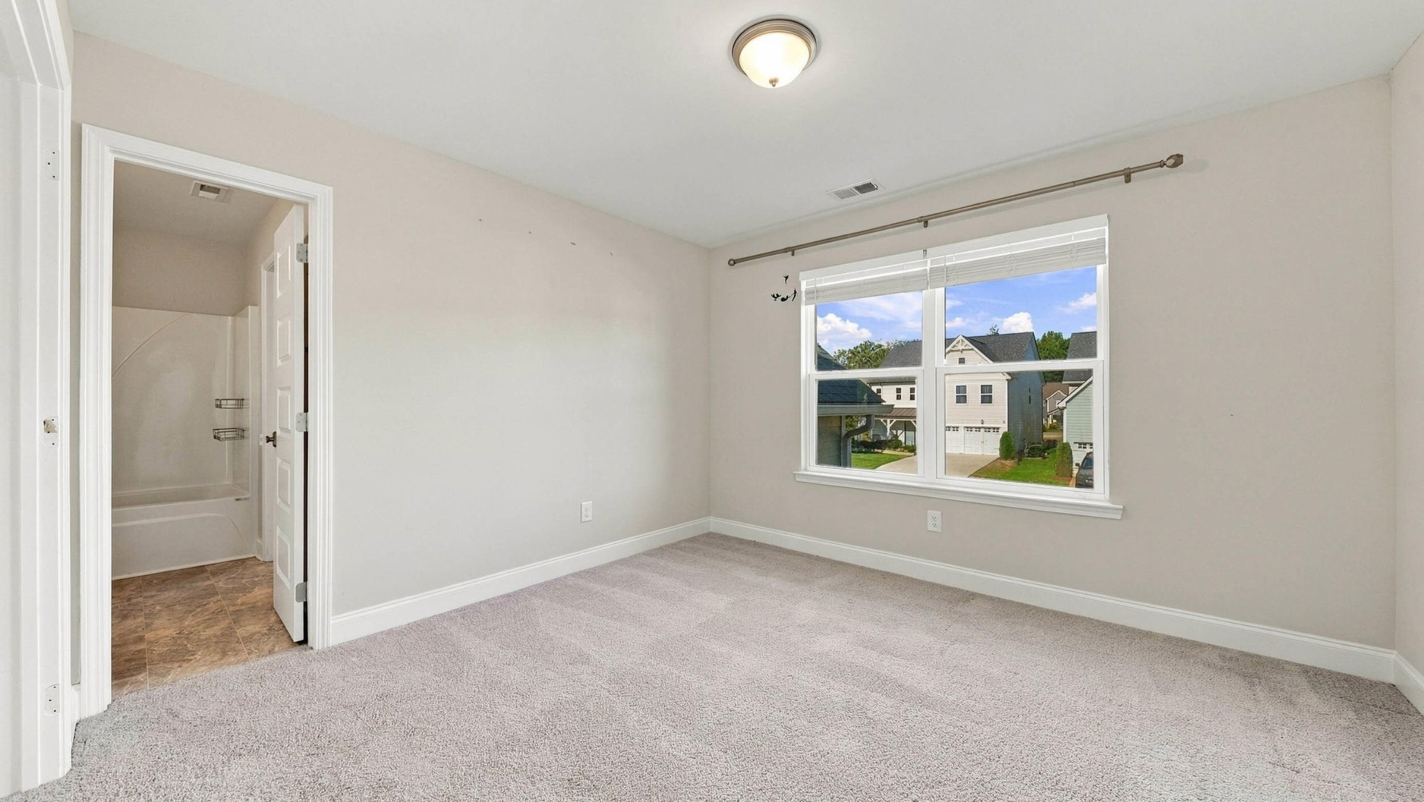 1648 Buttonwood Loop Property Photo 28