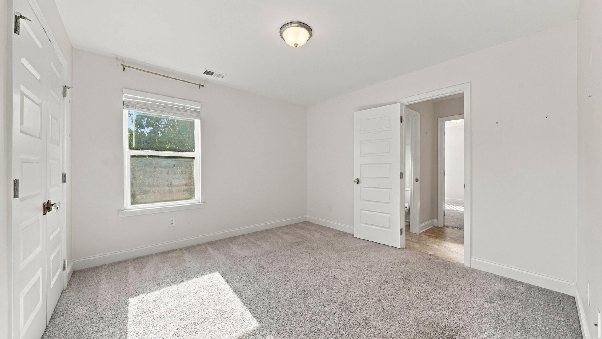 1648 Buttonwood Loop Property Photo 32