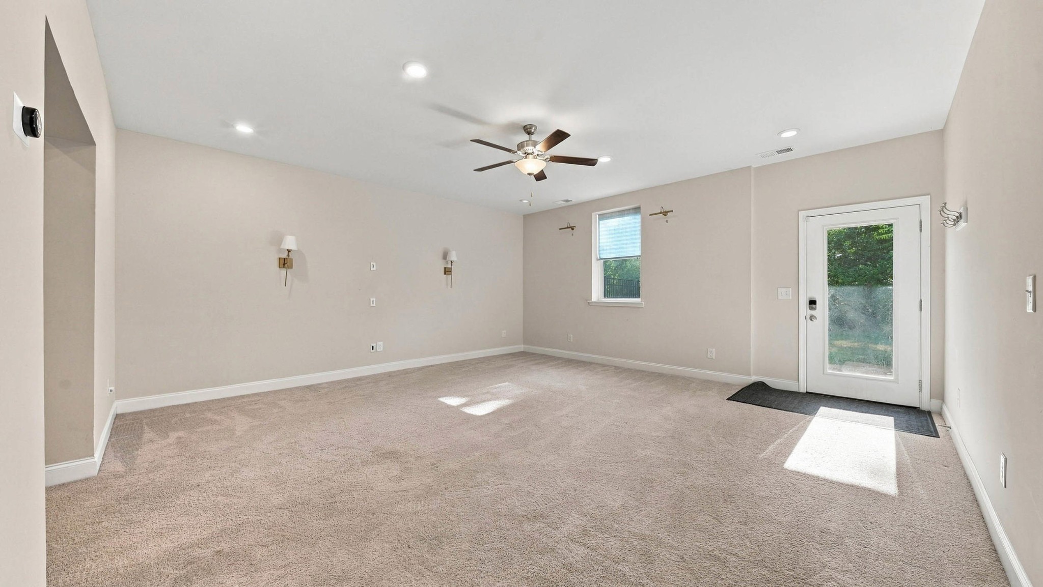 1648 Buttonwood Loop Property Photo 37
