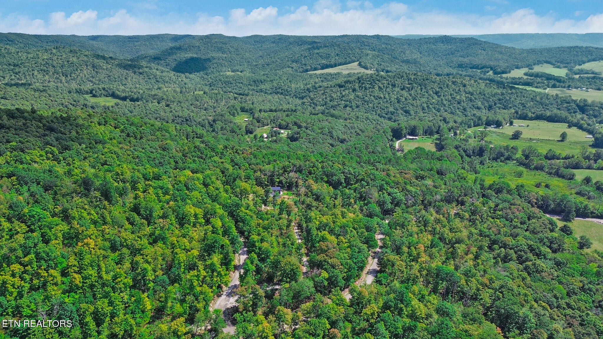 715 Crab Mountain Rd Property Photo 7