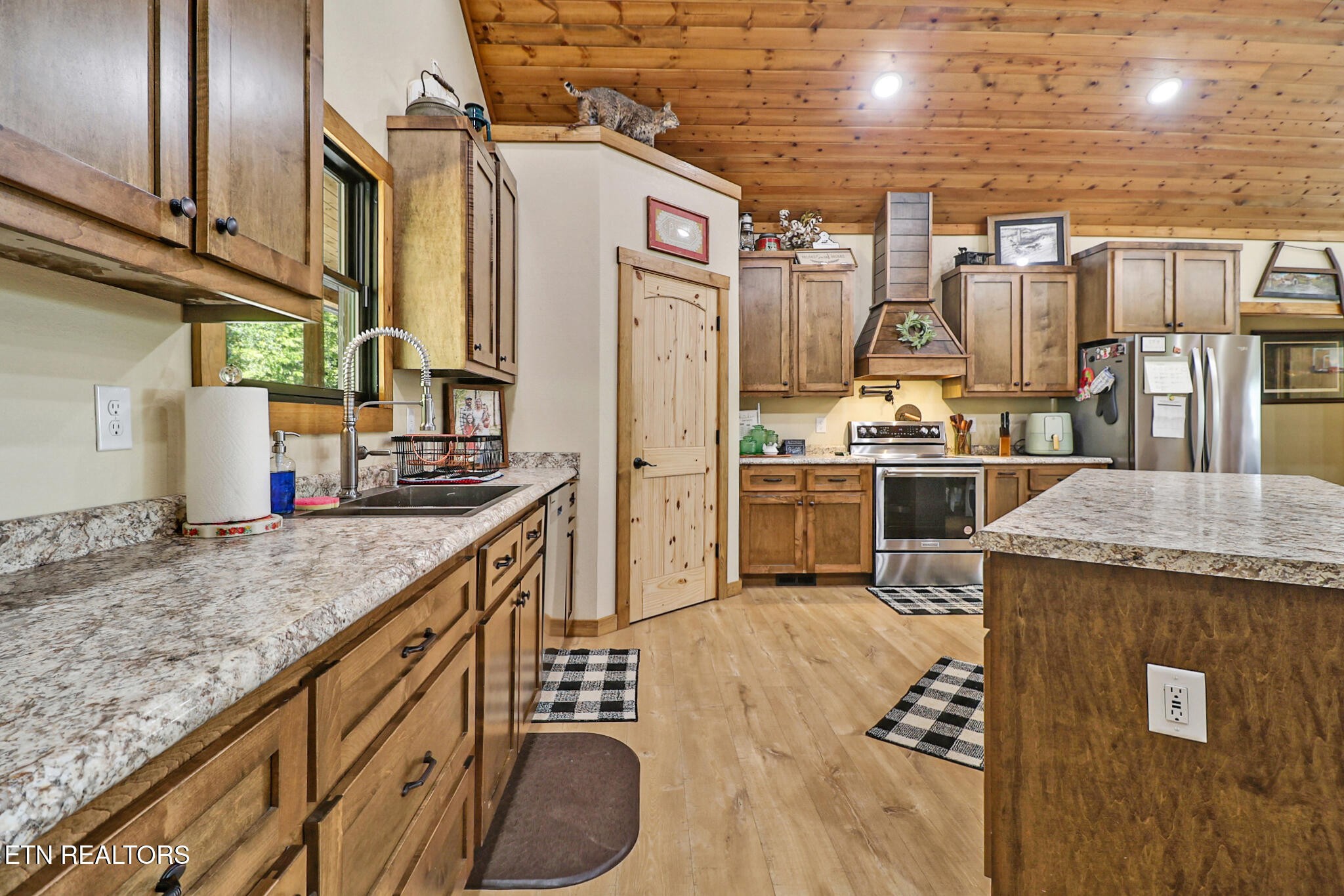 715 Crab Mountain Rd Property Photo 24