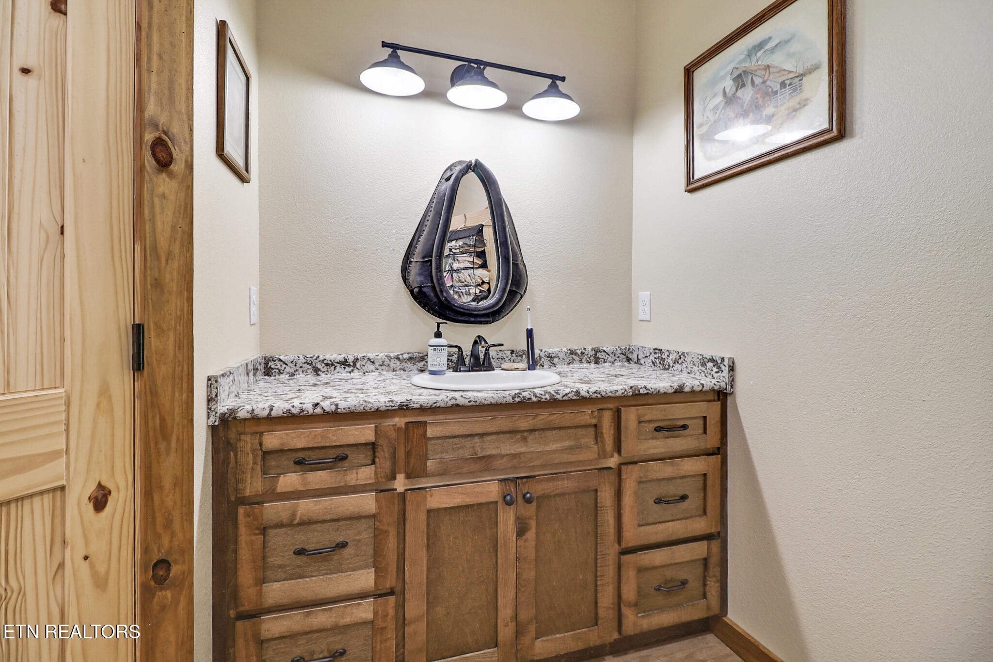 715 Crab Mountain Rd Property Photo 33