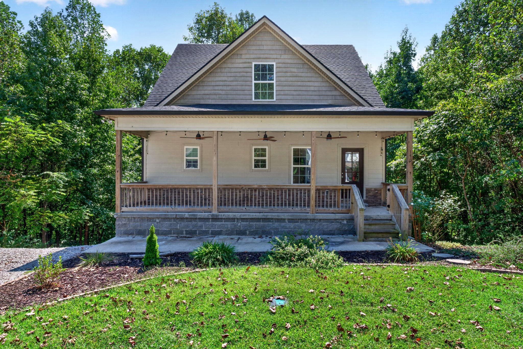 170 Shiloh Ln Property Photo 1