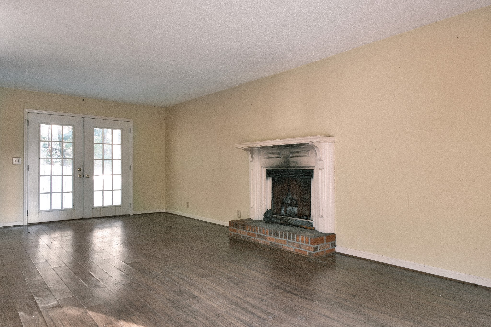 157 Rivergate Dr Property Photo 3