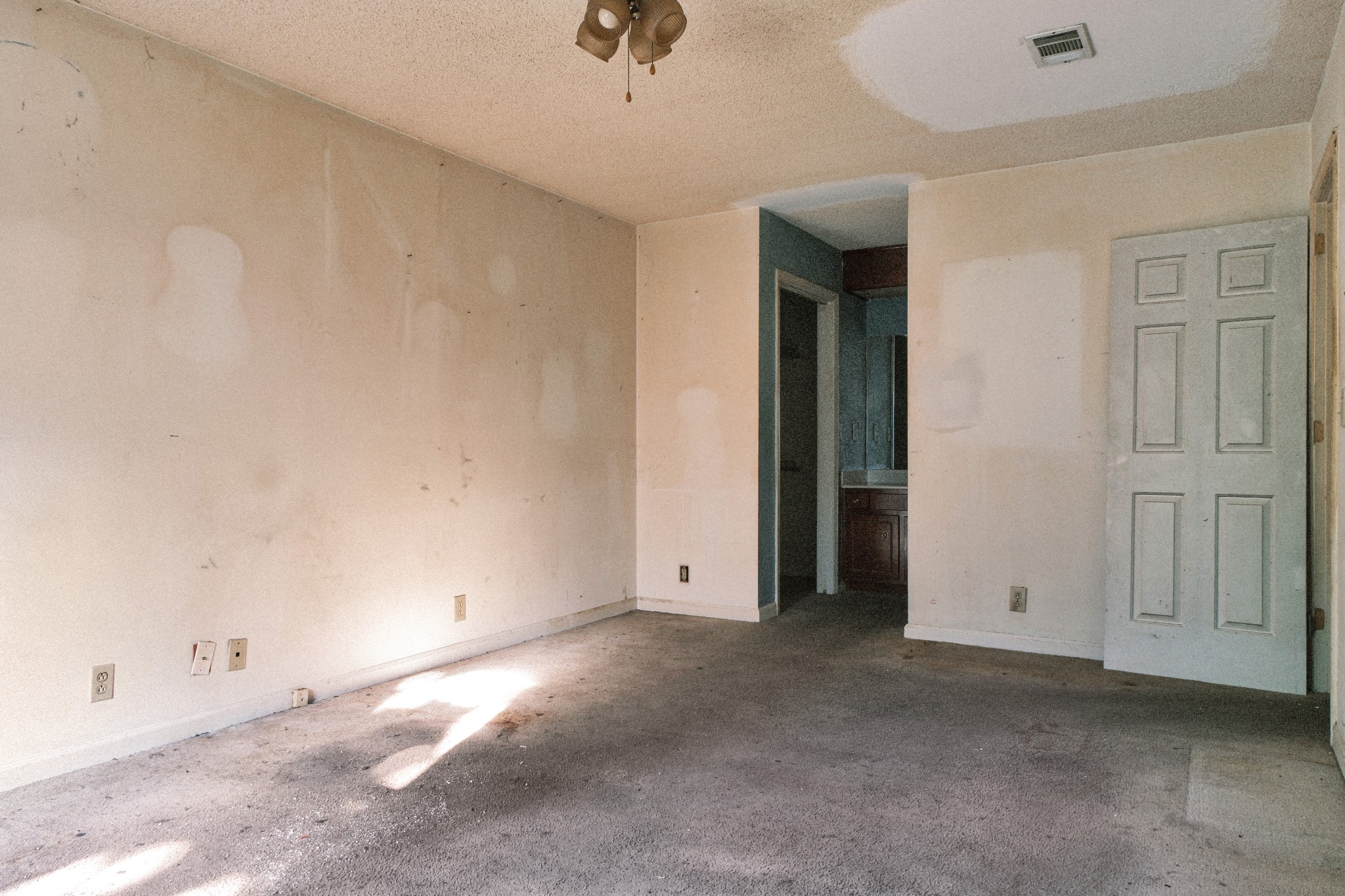 157 Rivergate Dr Property Photo 17