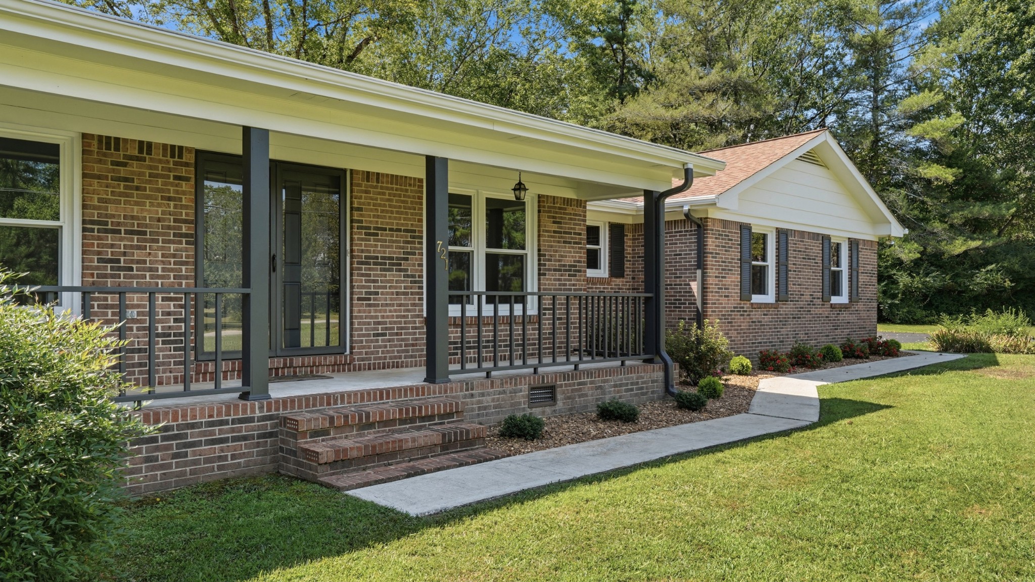 721 Turkey Creek Dr Property Photo 1