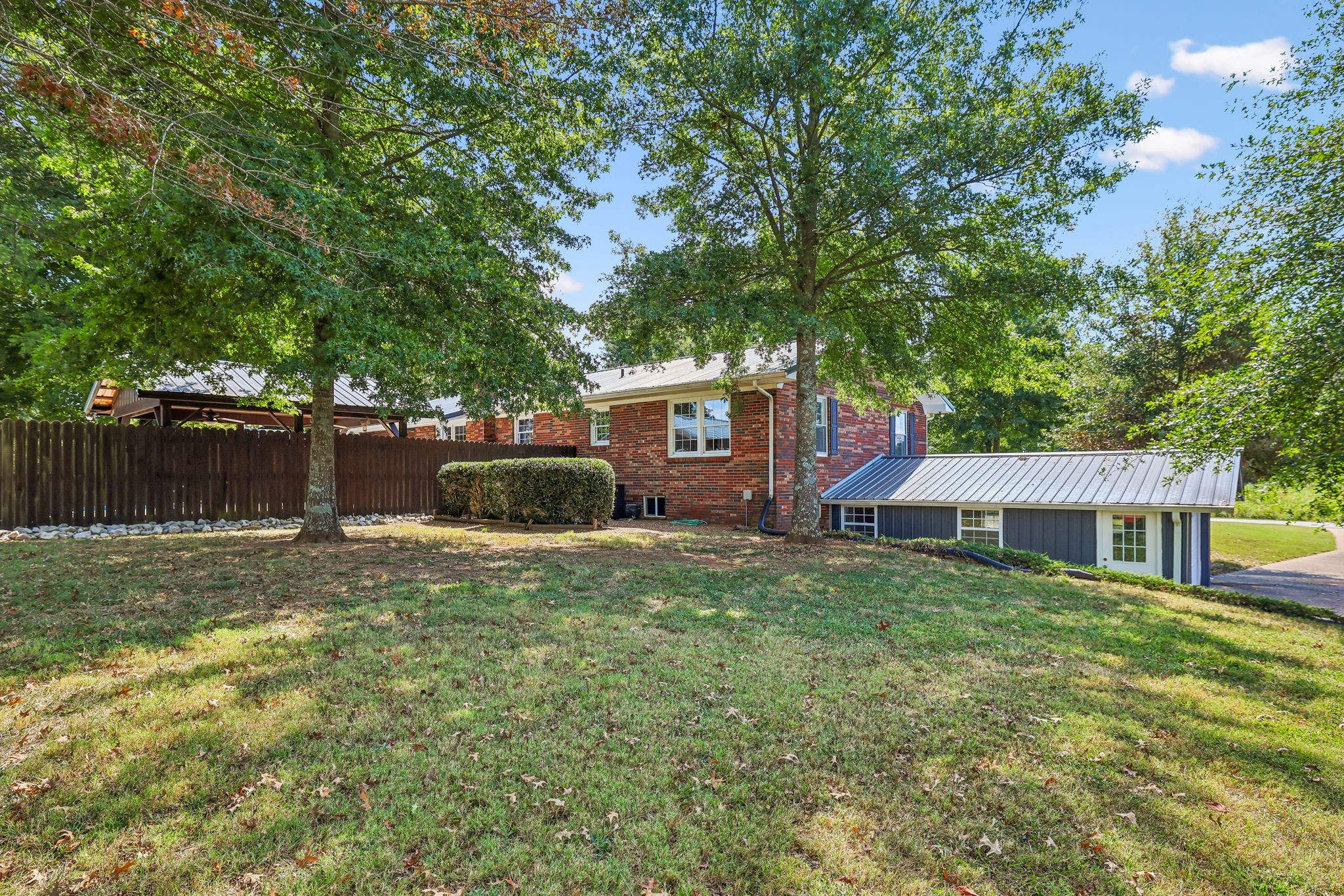 1956 Shady Grove Rd Property Photo 49