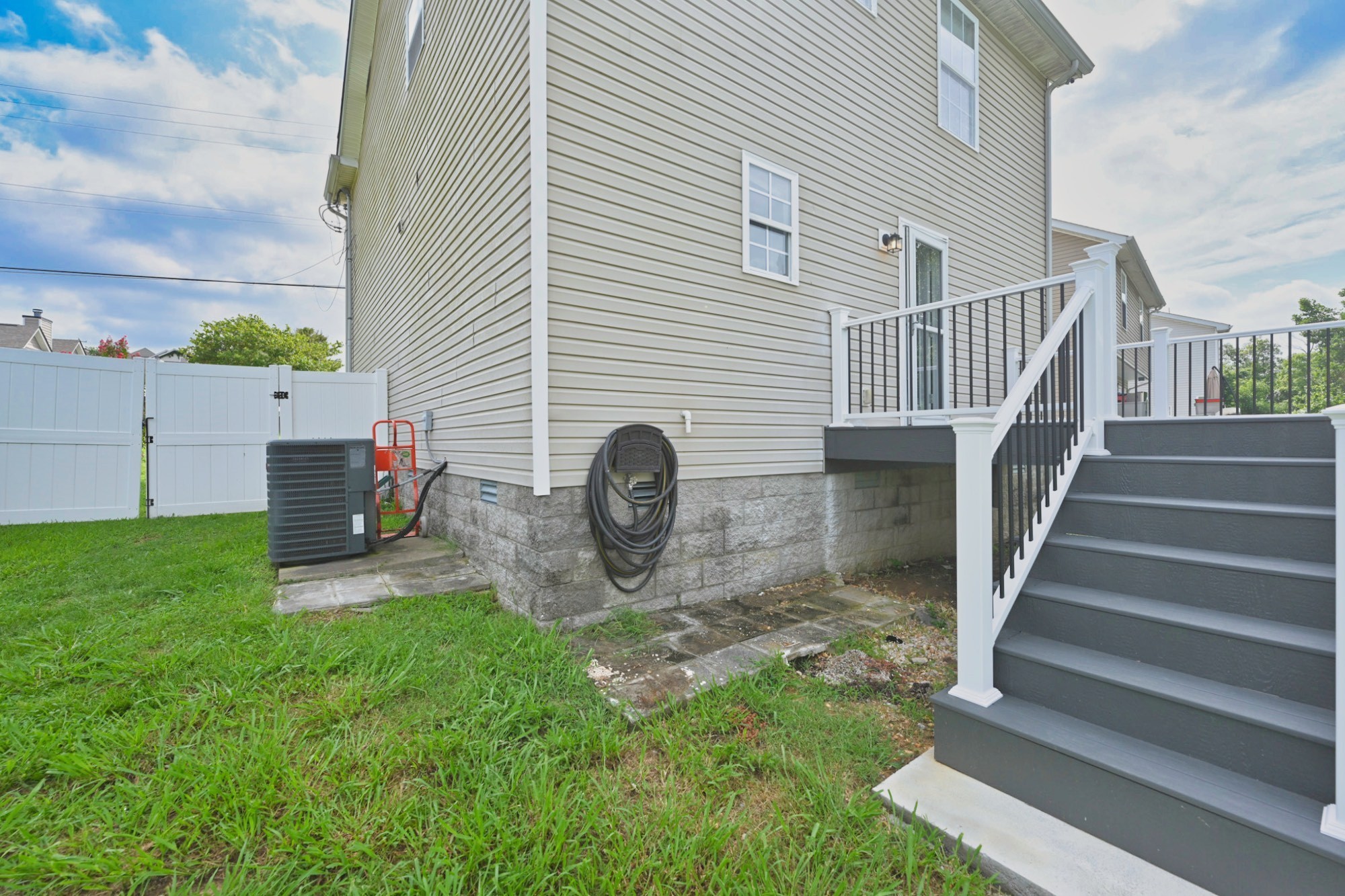 104 Parker Dr Property Photo 56