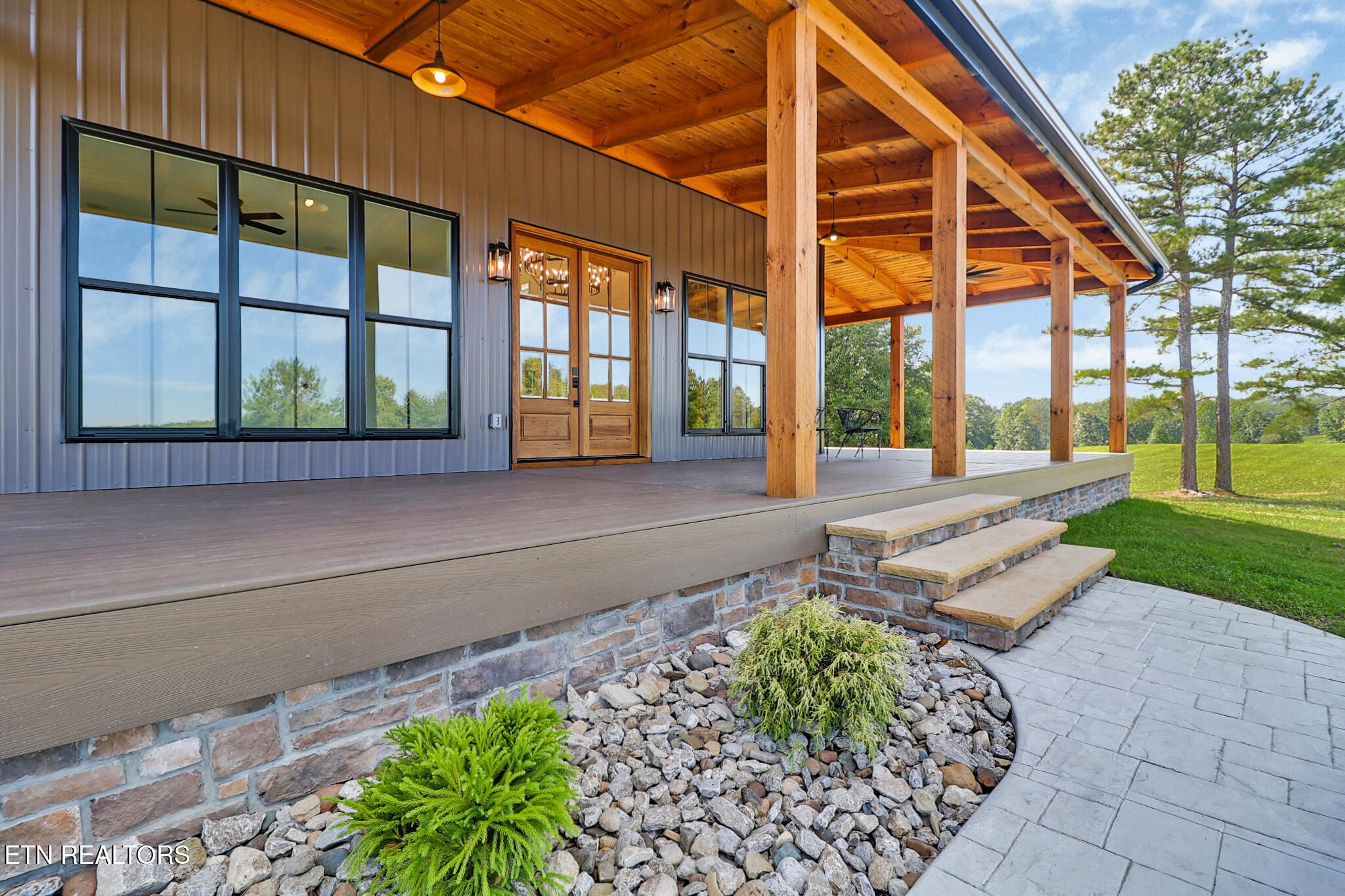 1301 Nichol Creek Drive Property Photo 1