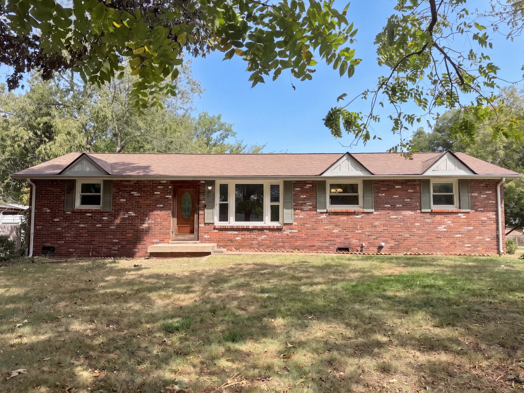 313 Lafayette Rd Property Photo 1