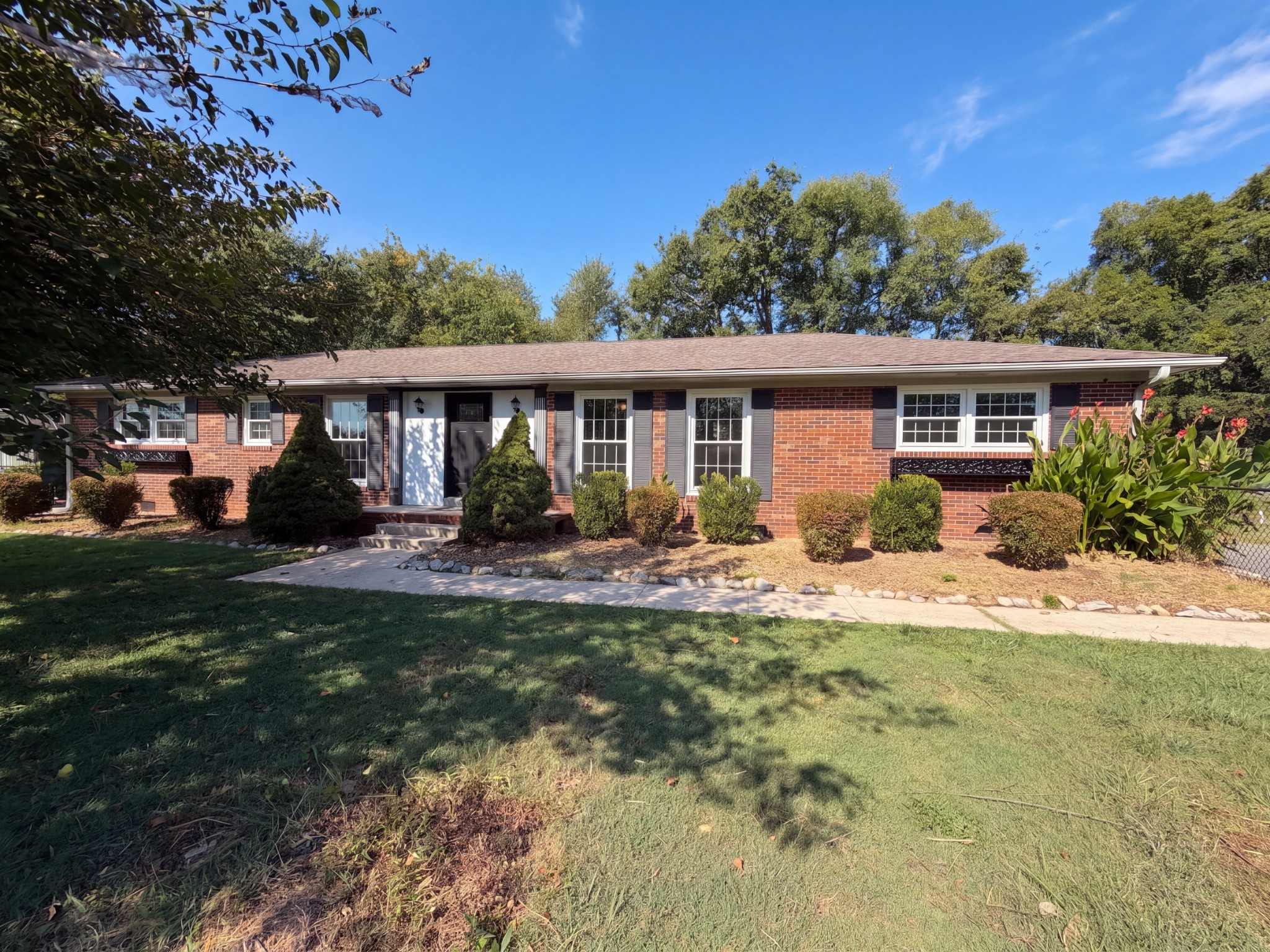 1214 Kirkwood Ave Property Photo 1
