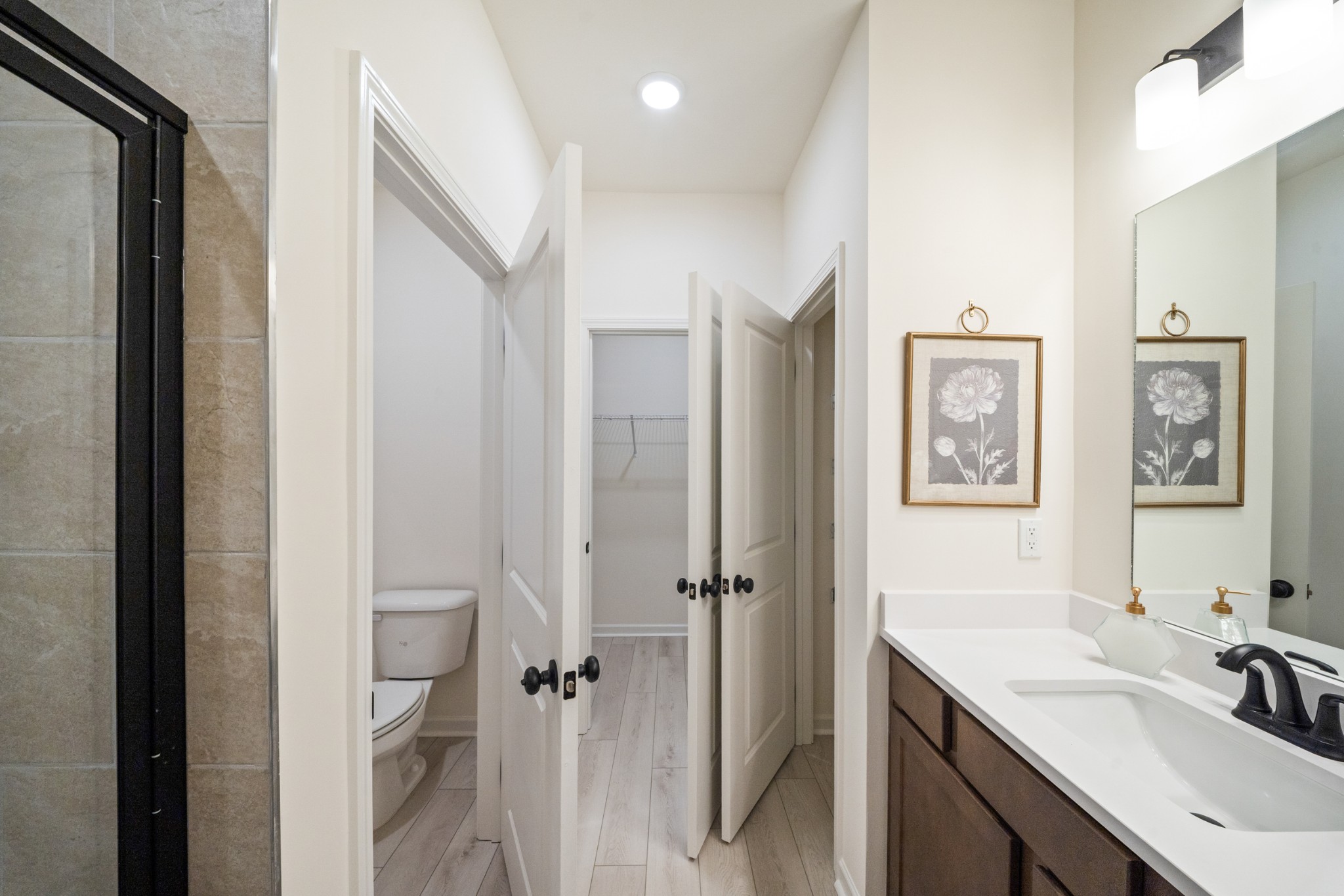 1217 Bronte Dr Property Photo 26