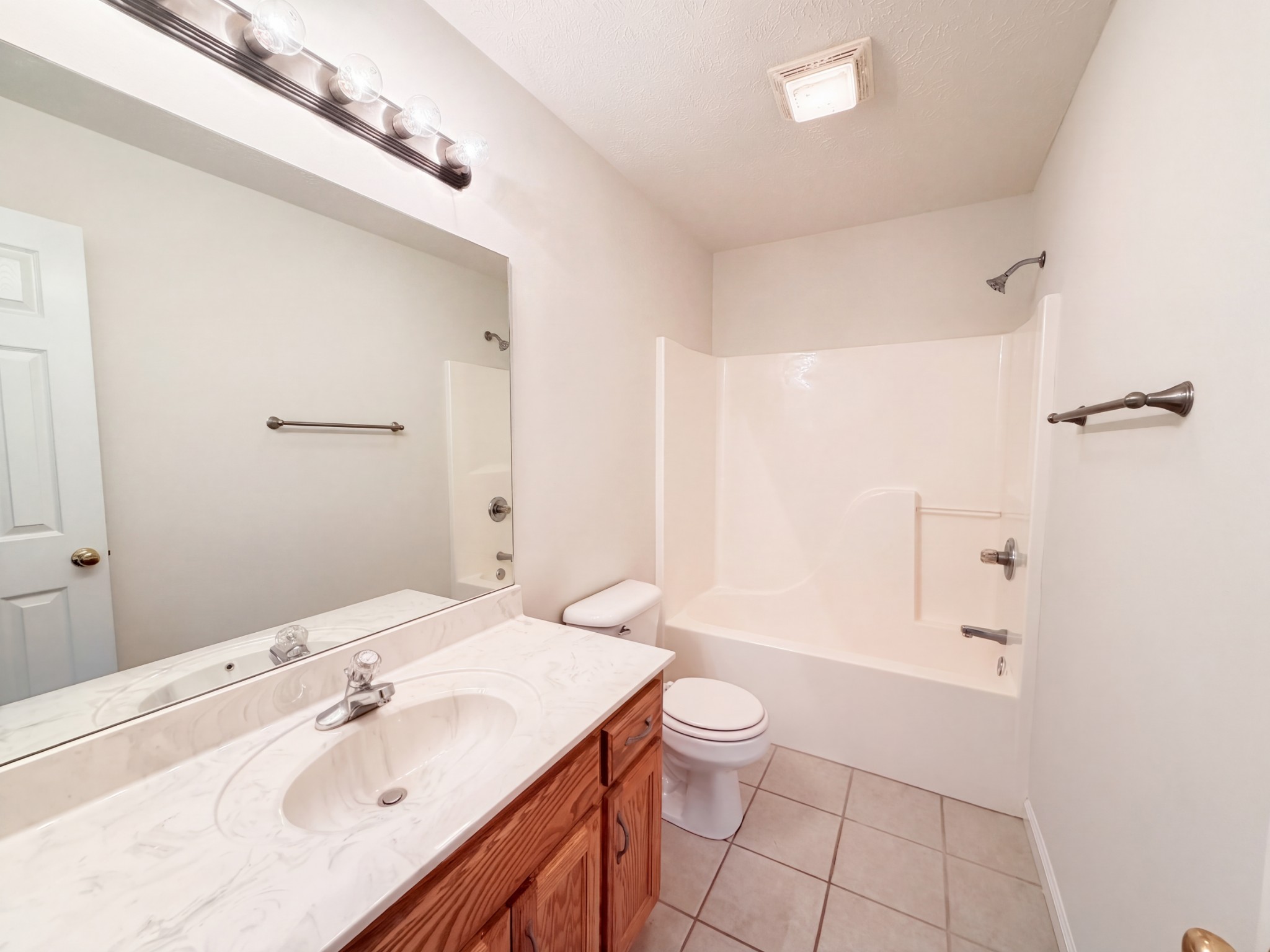 3692 Armstrong Rd Property Photo 14