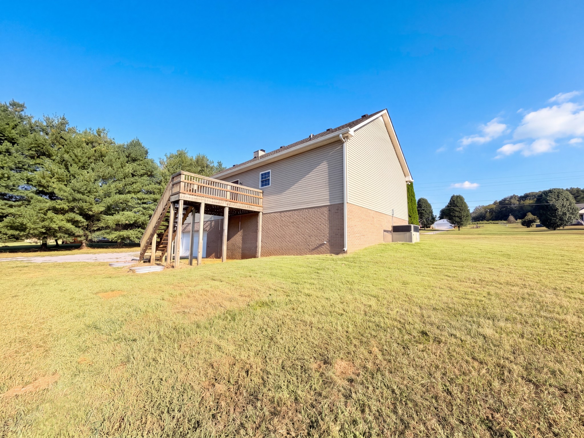 3692 Armstrong Rd Property Photo 20