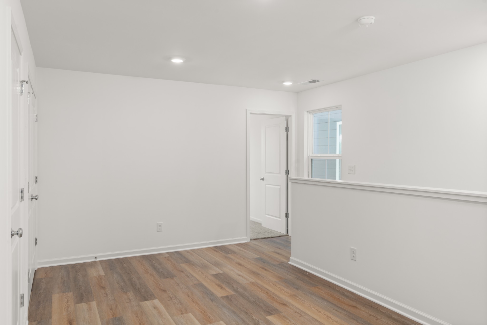 1156 Marlowe Lndg Property Photo 6