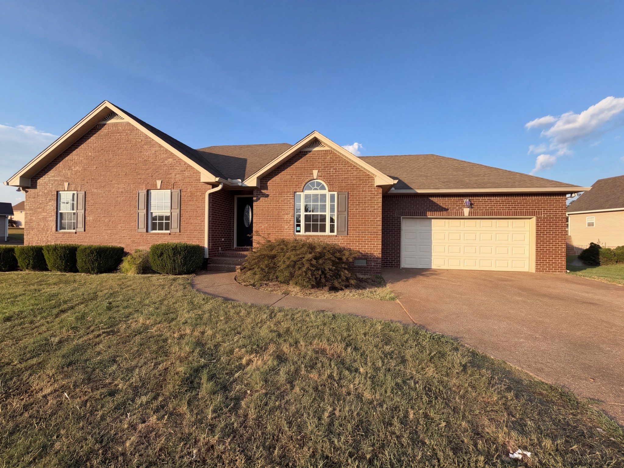 111 Beaver Creek Dr Property Photo 1