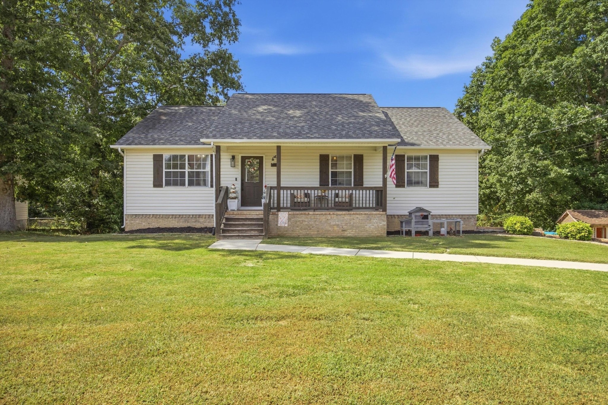 171 Melissa Drive Property Photo 1