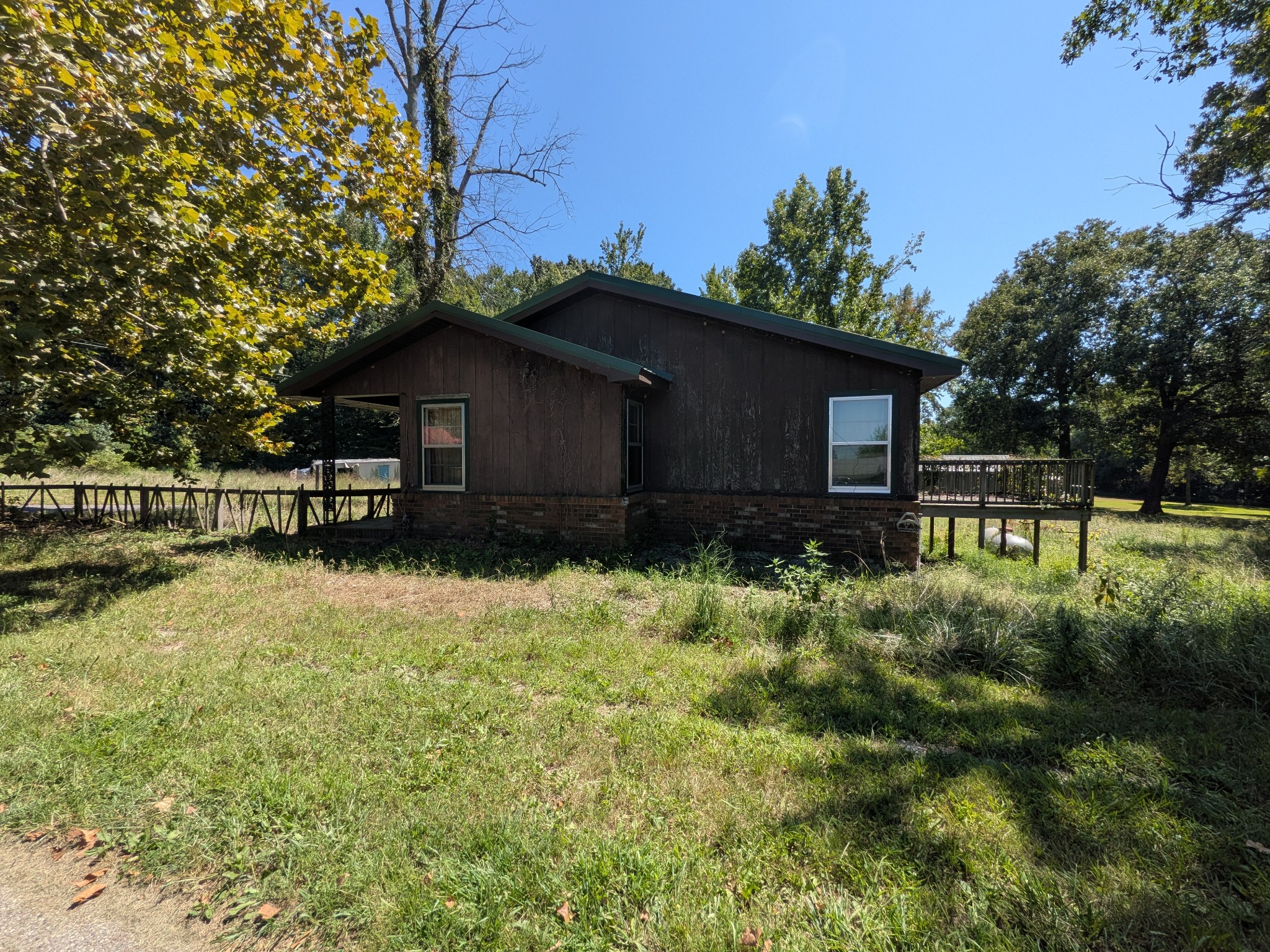 251 Mermie Rd Property Photo 1
