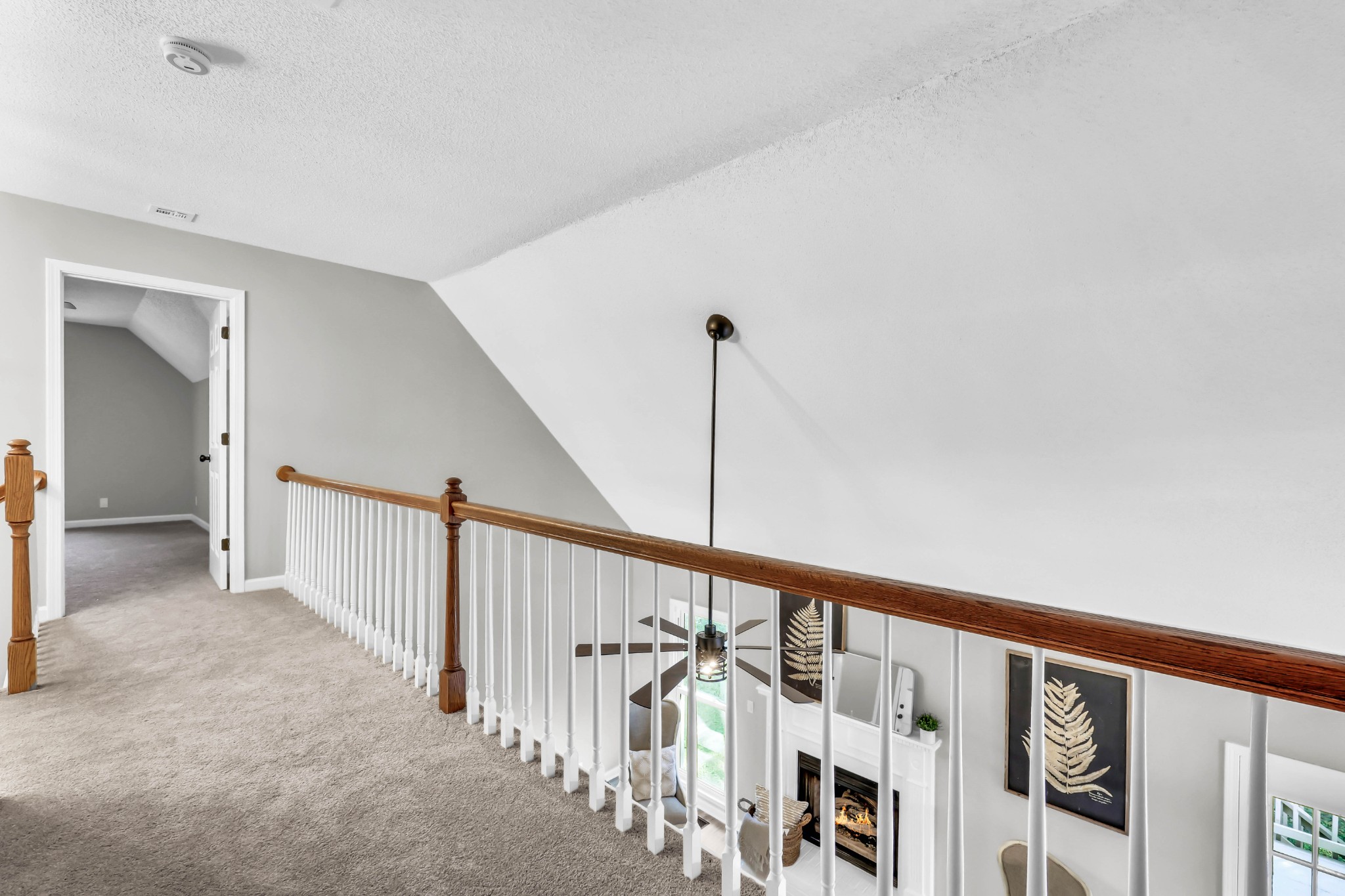 111 Vannoak Dr Property Photo 30