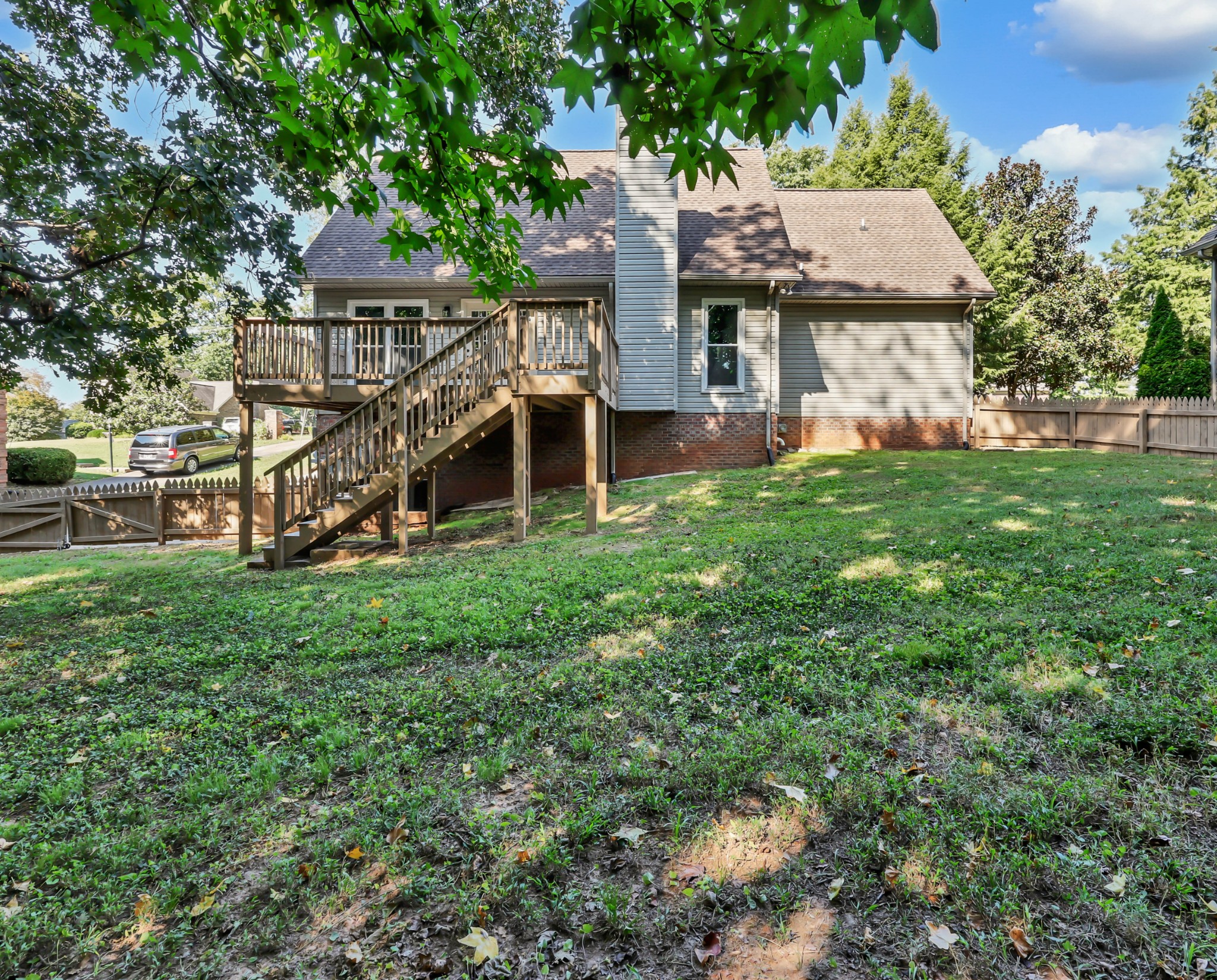 111 Vannoak Dr Property Photo 42