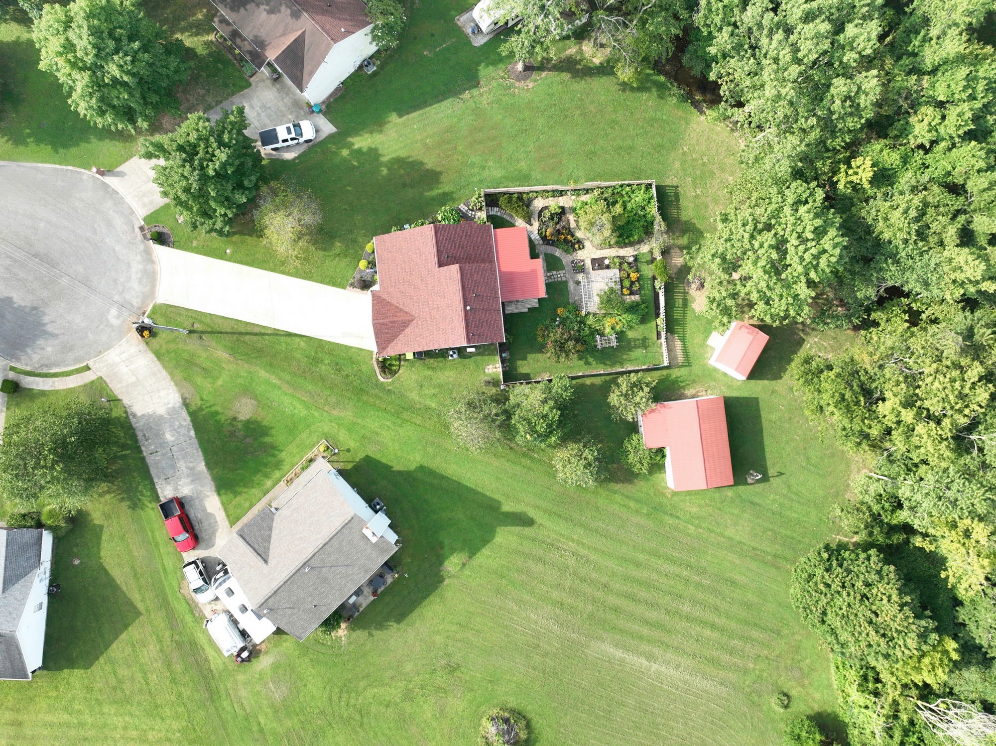 127 Pleasant Ln