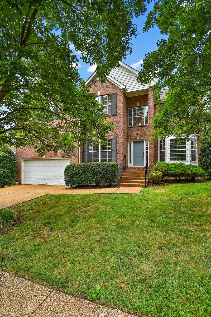 3116 Traviston Dr