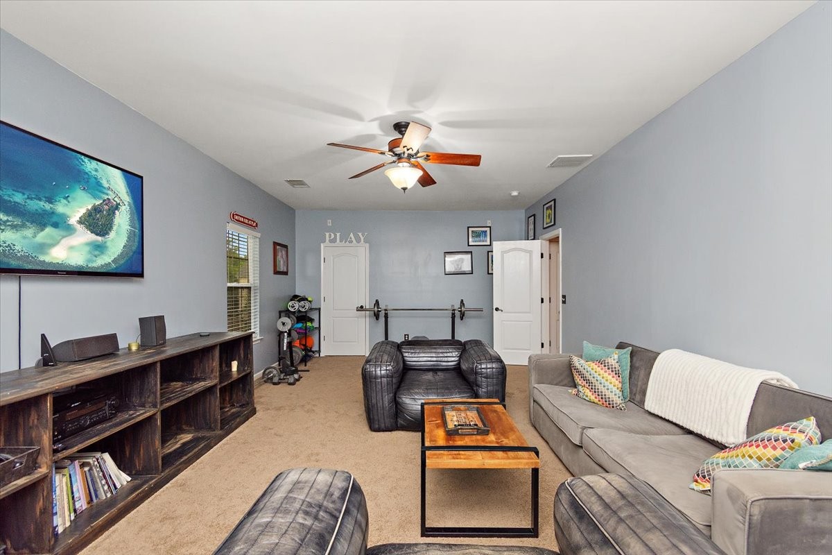 3116 Traviston Dr Property Photo 18