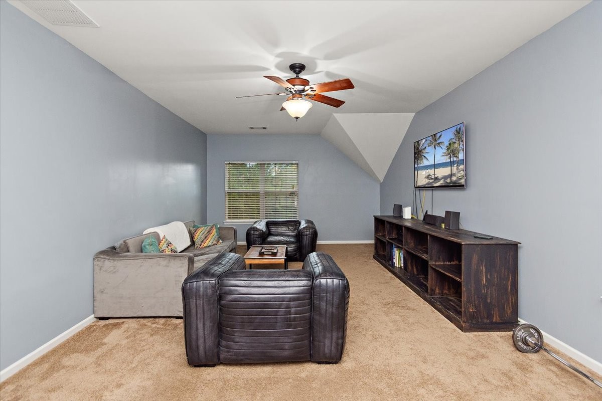 3116 Traviston Dr Property Photo 21