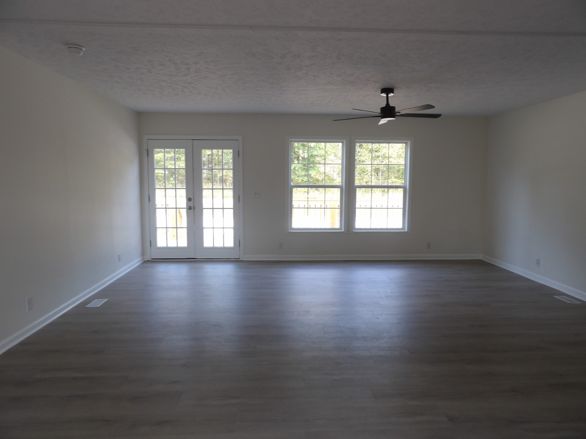 805 Lucas Ridge Ln Property Photo 9
