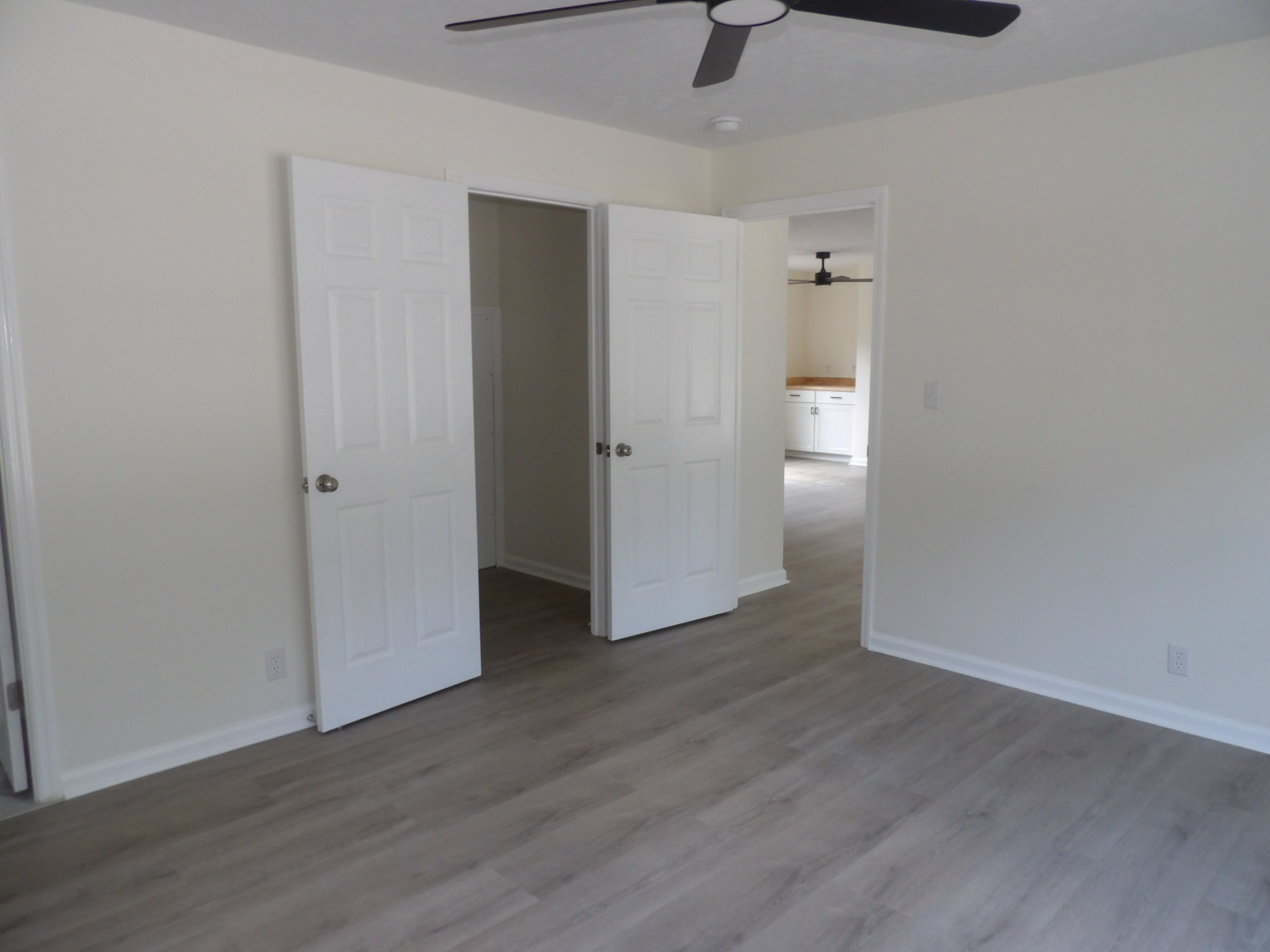 805 Lucas Ridge Ln Property Photo 17