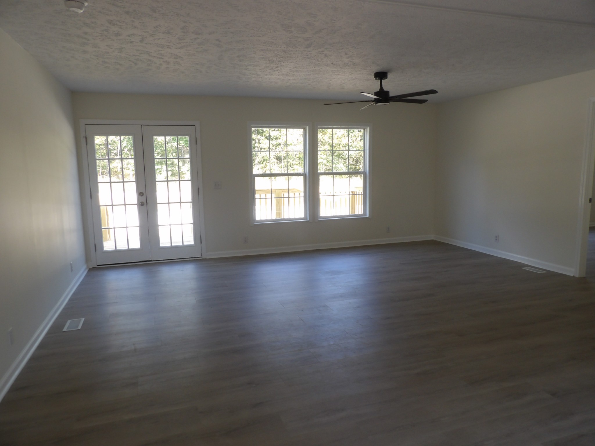 805 Lucas Ridge Ln Property Photo 33