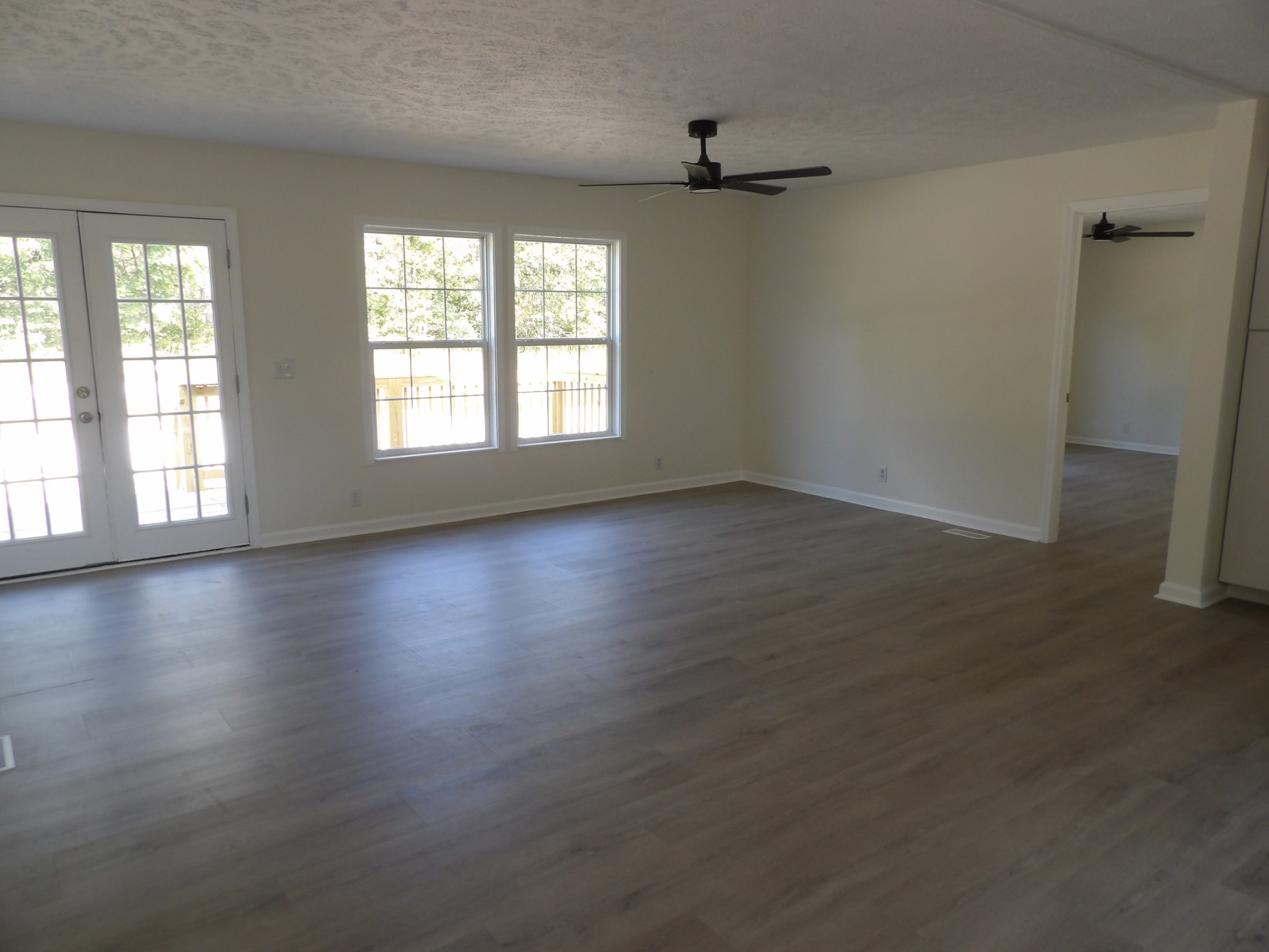 805 Lucas Ridge Ln Property Photo 34