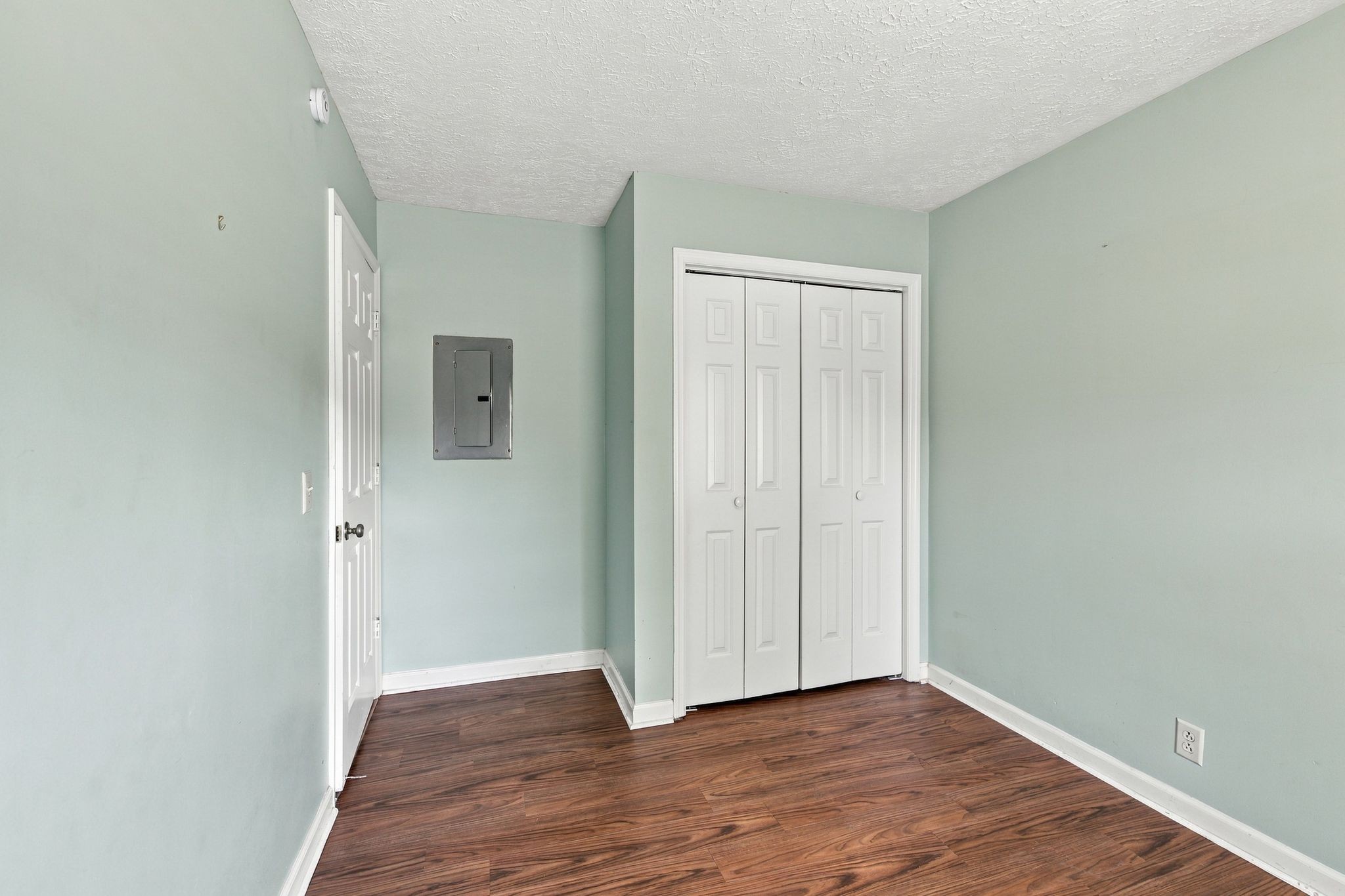 3545 Lake Towne Dr Property Photo 19