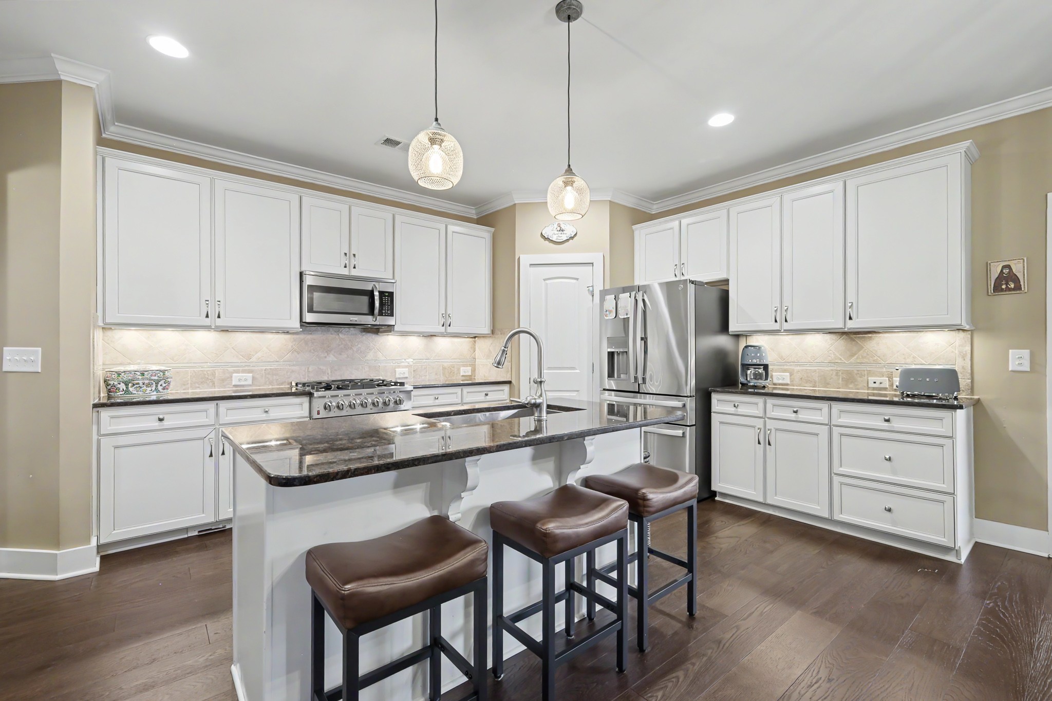 2214 Chaucer Park Ln Property Photo 10
