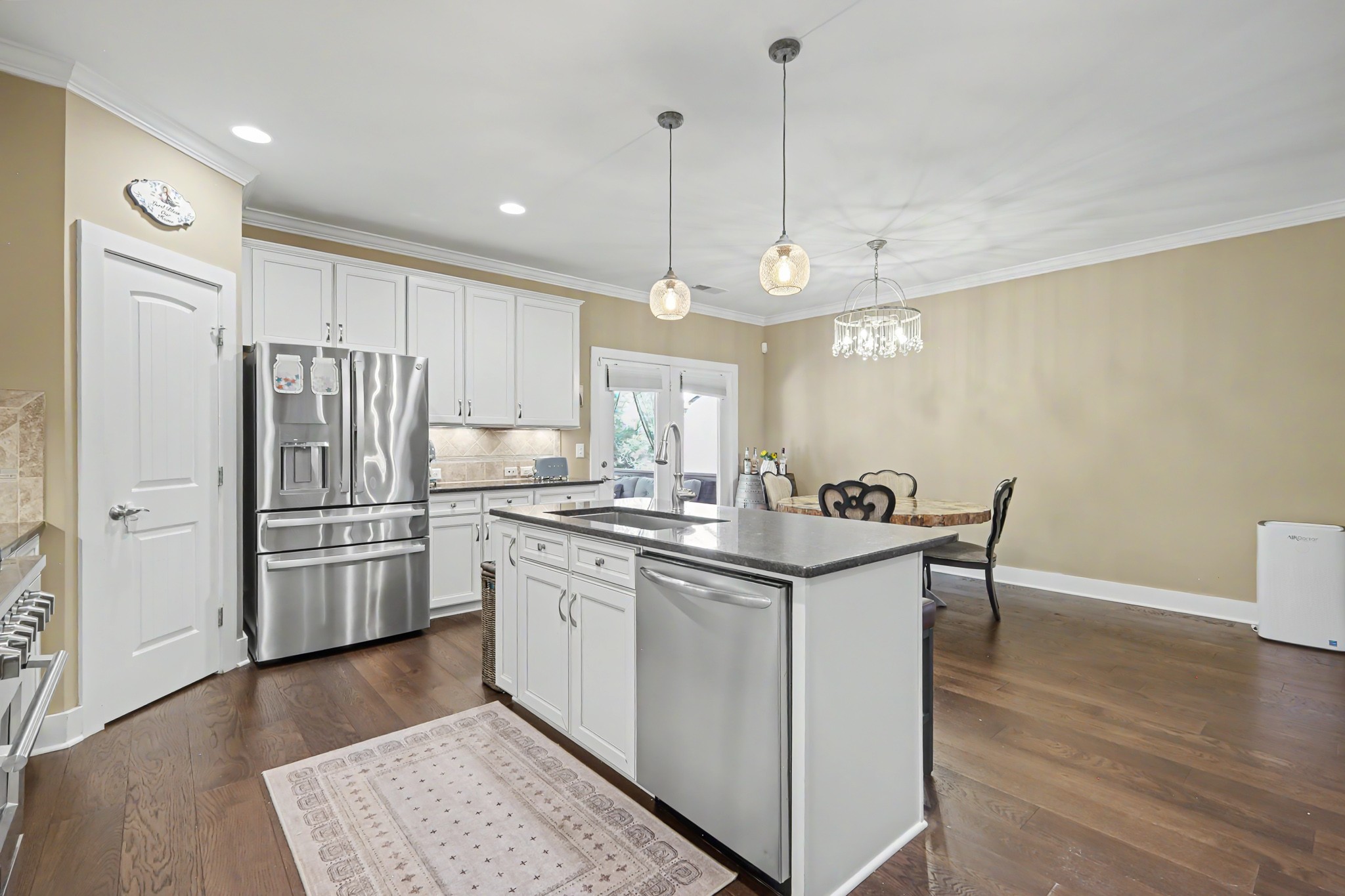 2214 Chaucer Park Ln Property Photo 11