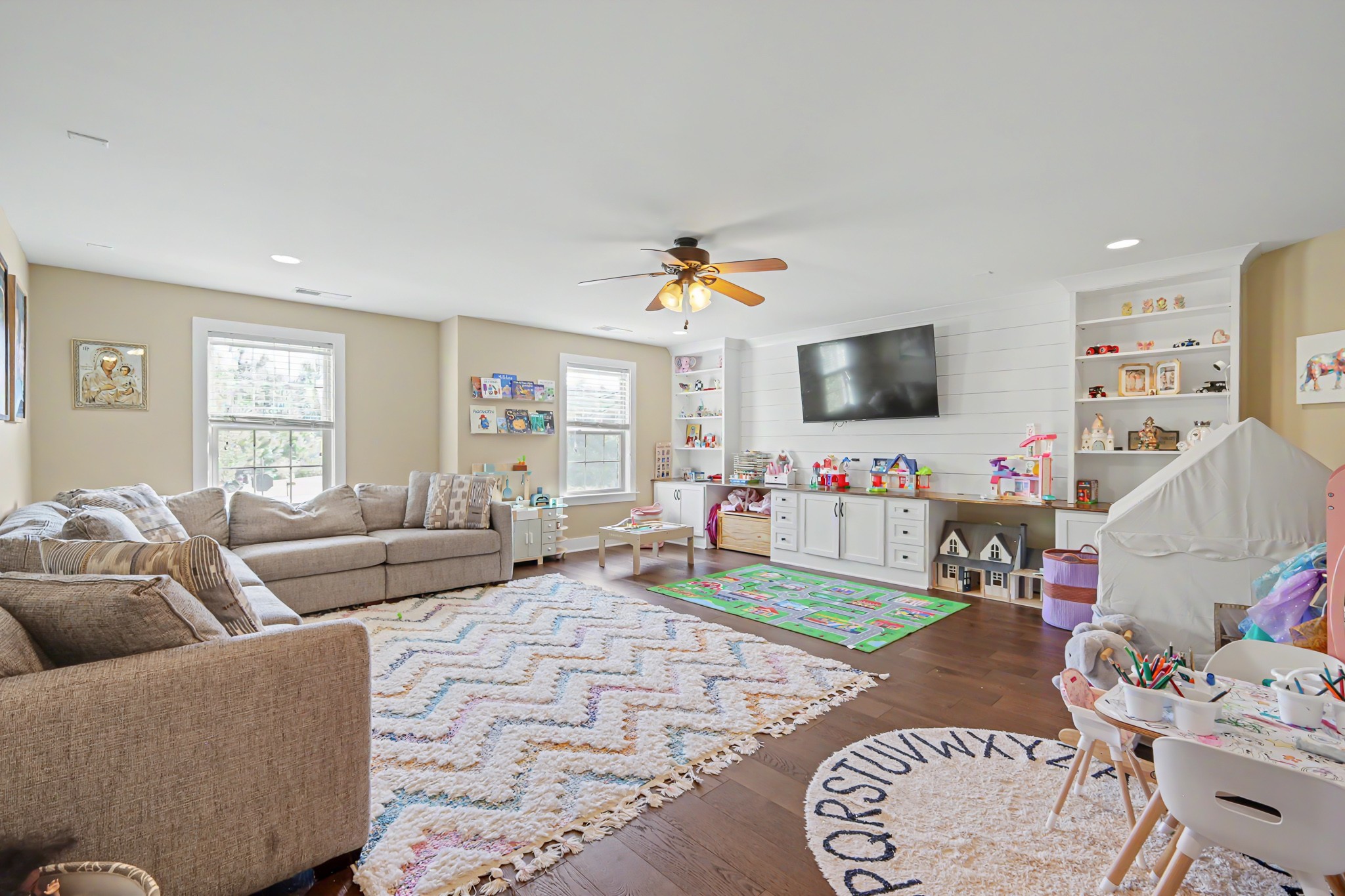 2214 Chaucer Park Ln Property Photo 26