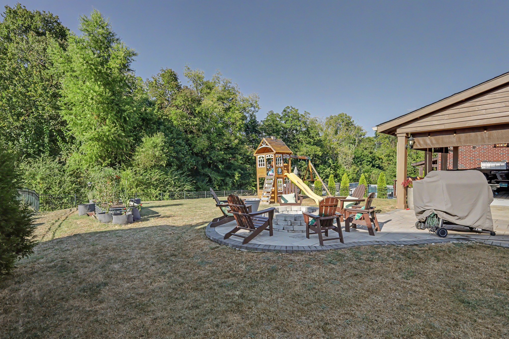 2214 Chaucer Park Ln Property Photo 44
