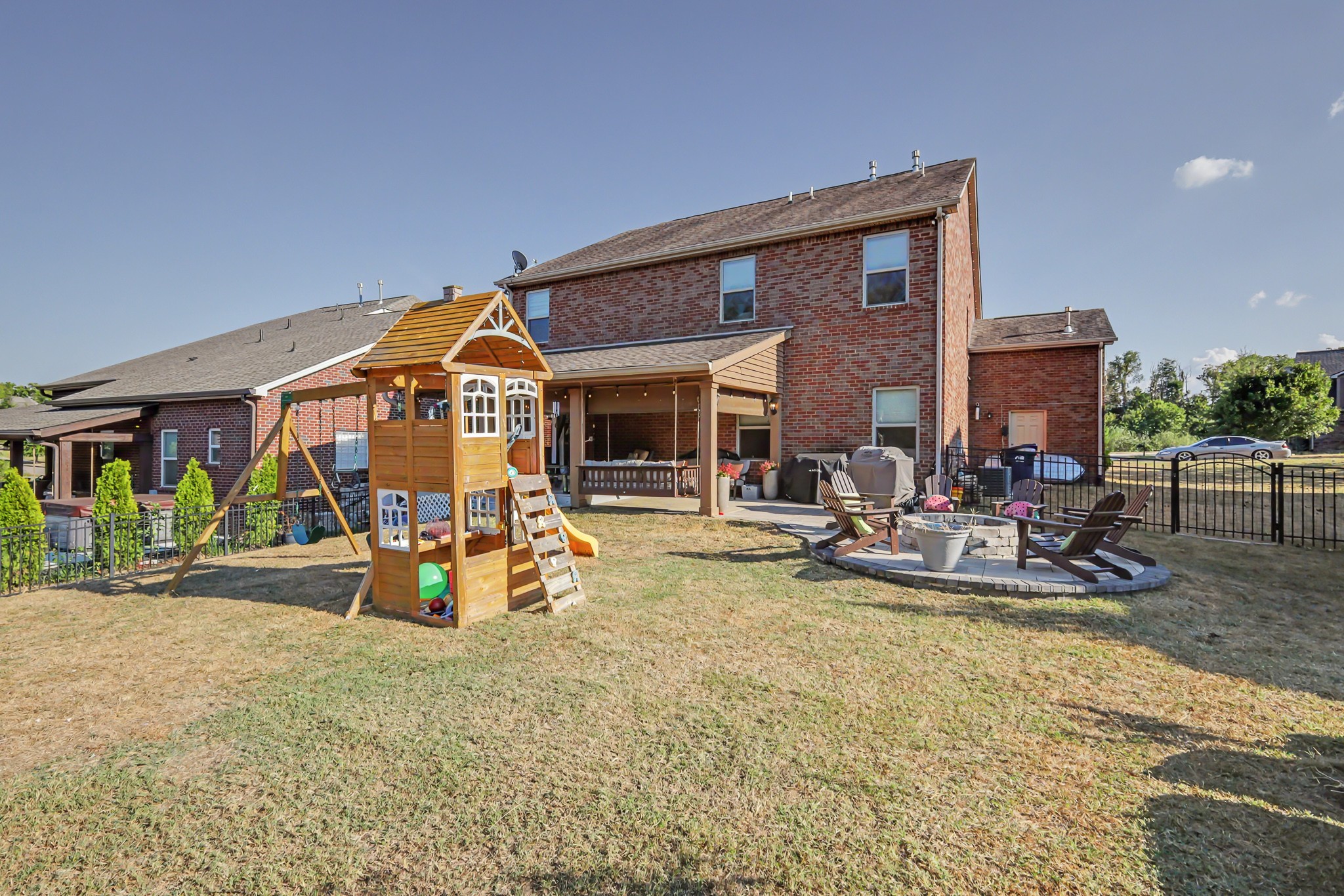 2214 Chaucer Park Ln Property Photo 48