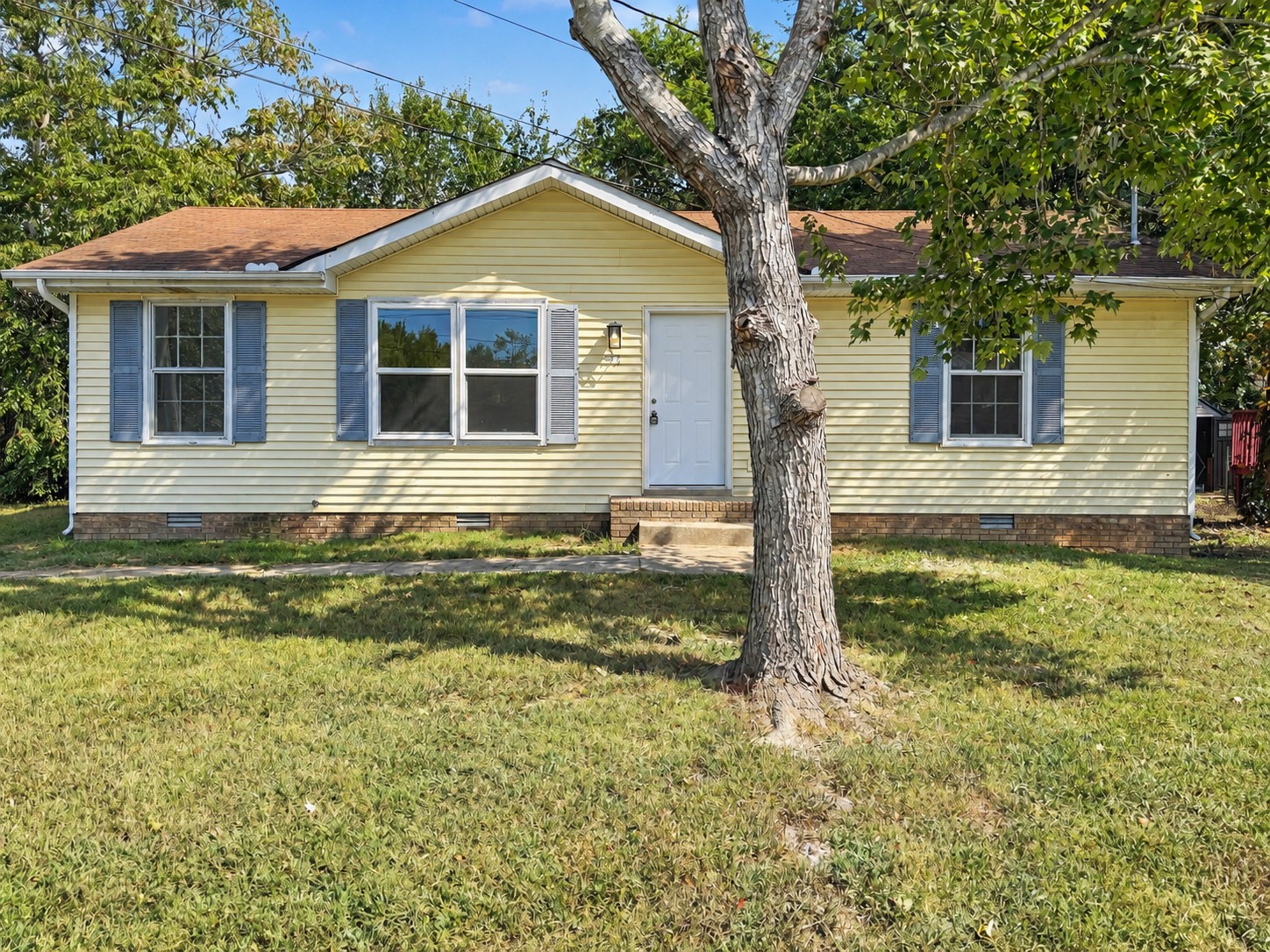 573 Bridgette Dr Property Photo 1