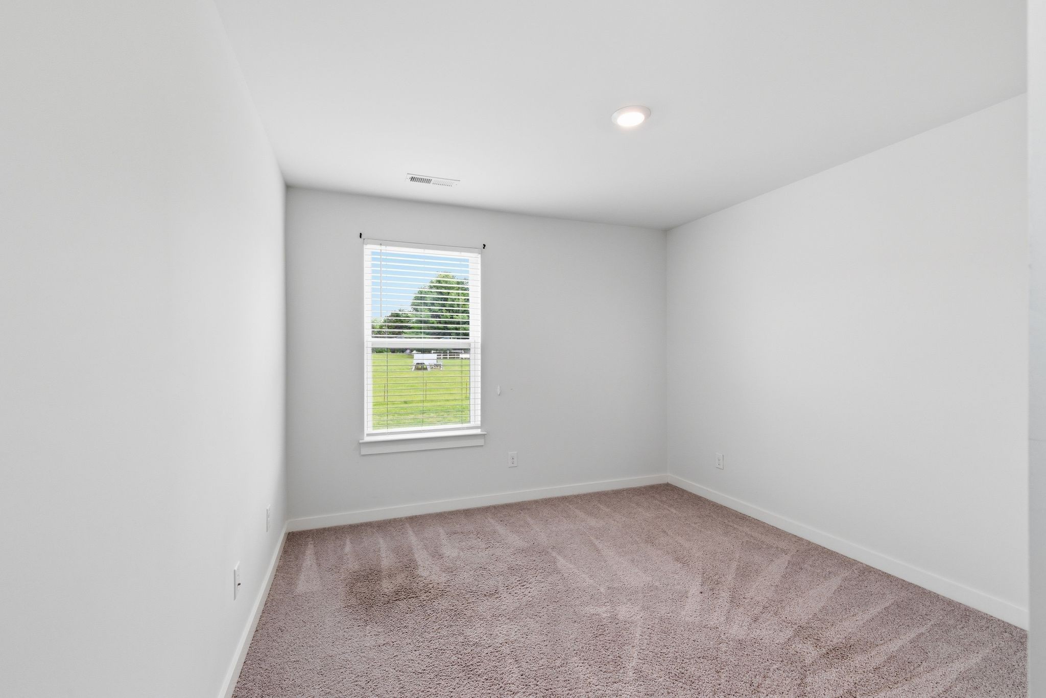 409 Irwin Way Property Photo 19